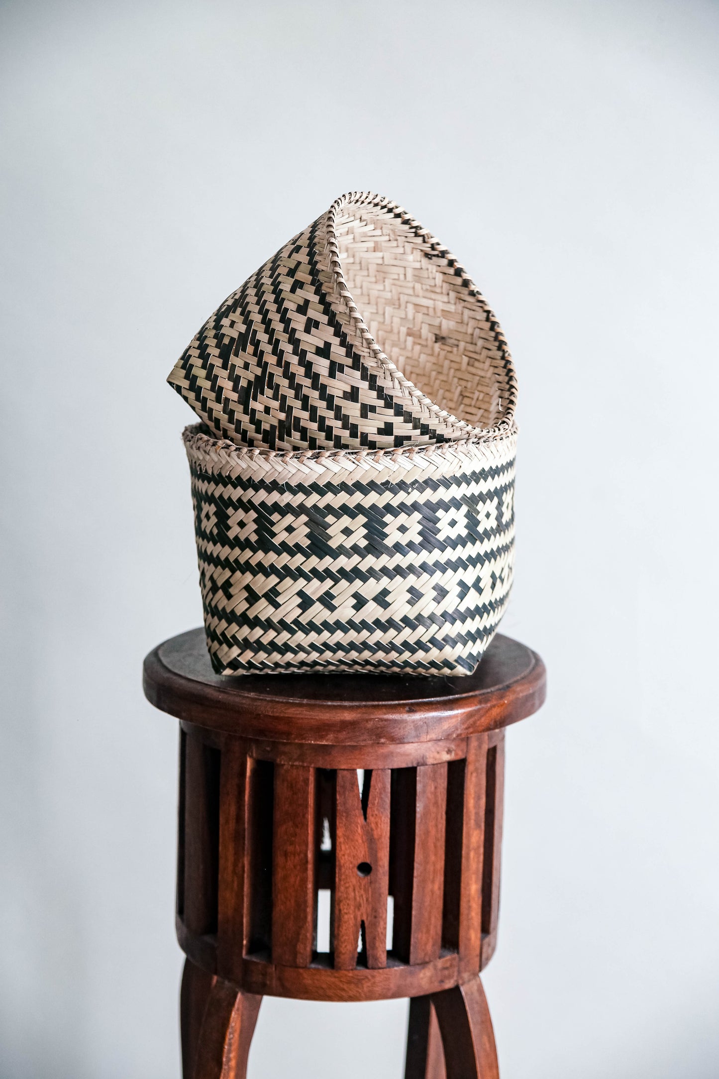 Square-Bottom Baskets