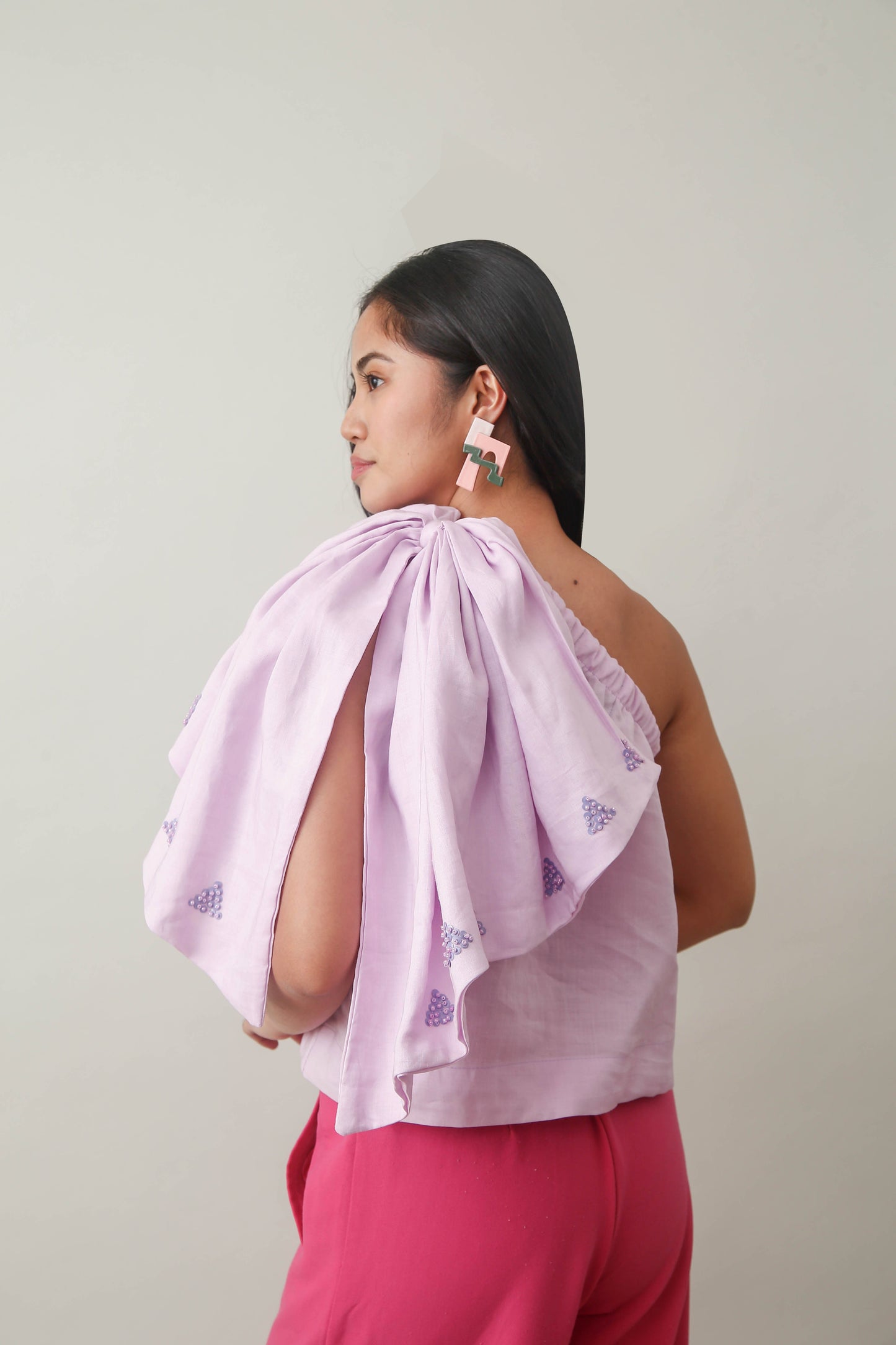 Gabriela Blouse with Huge Ribbon Accent in Lilac
