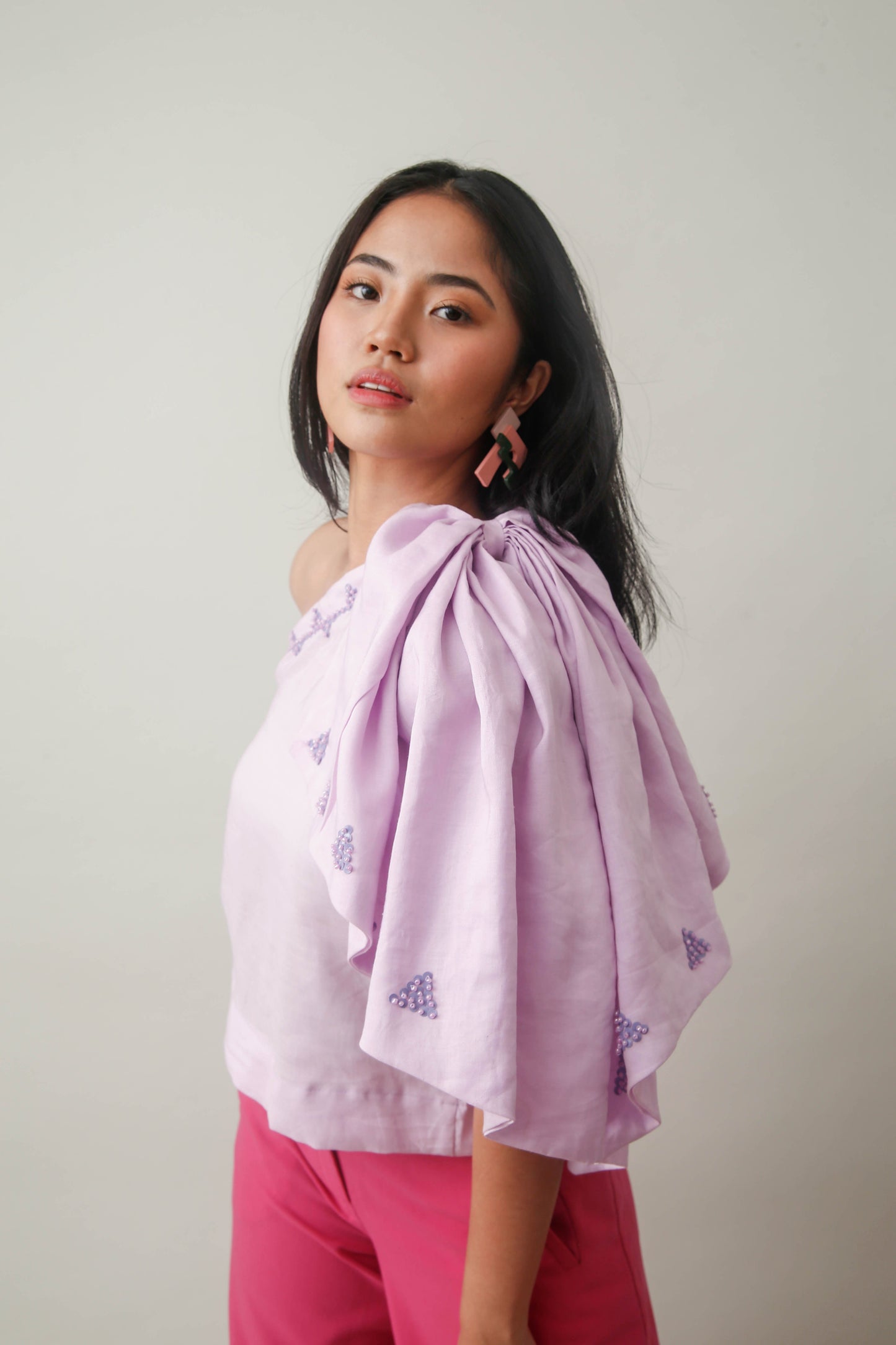 Gabriela Blouse with Huge Ribbon Accent in Lilac