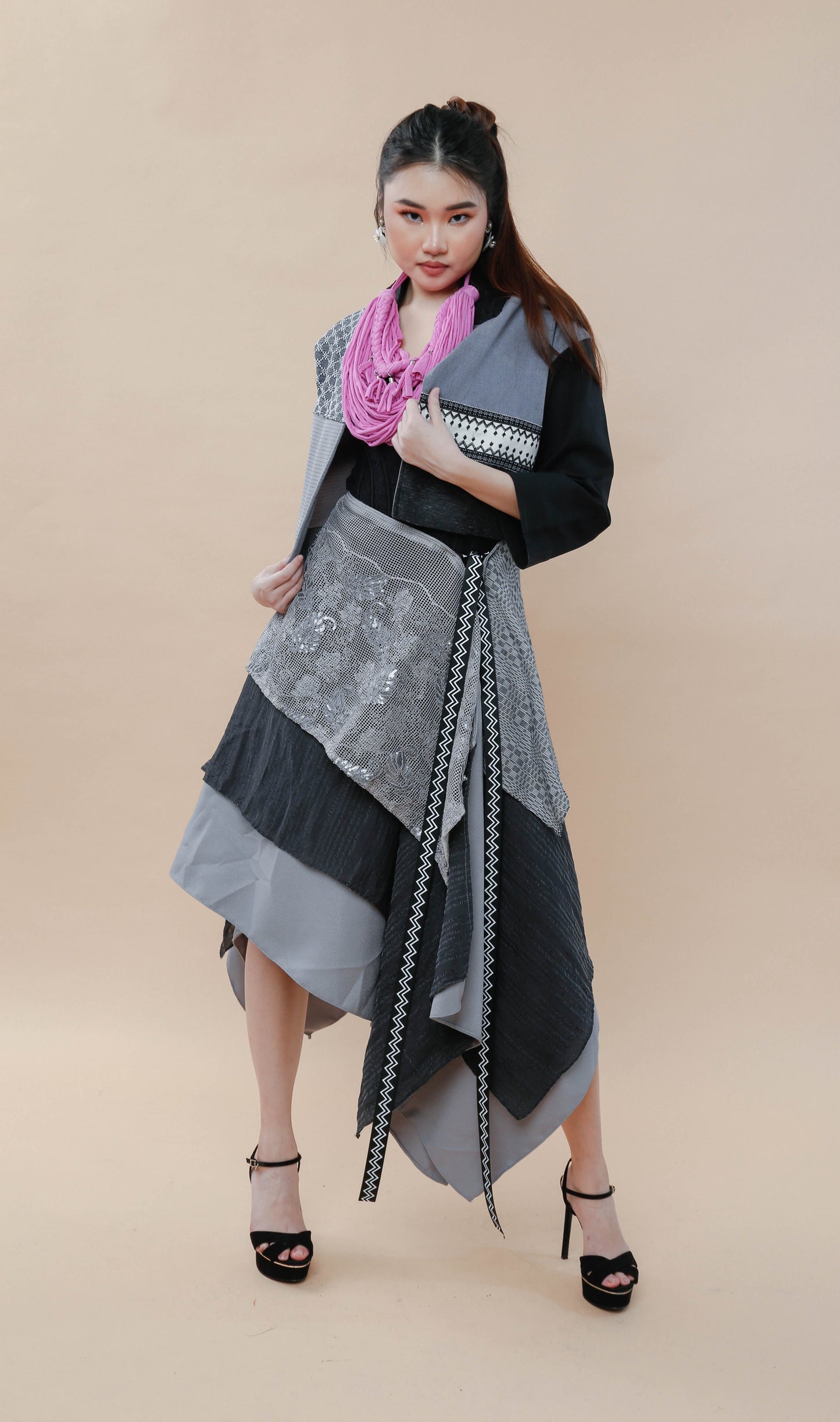 Freestyle Skirt in Black Grey Lace with Binakol Weave Ny