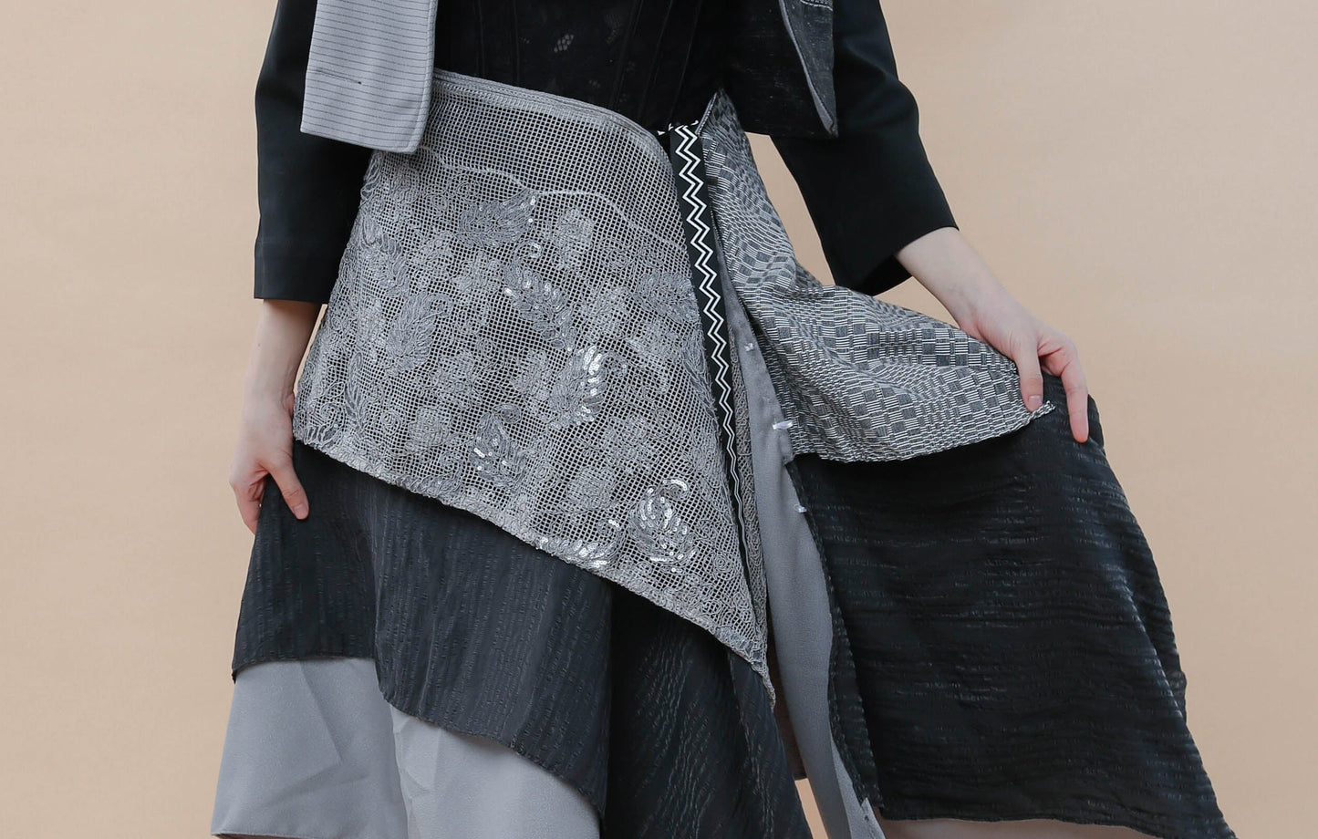 Freestyle Skirt in Black Grey Lace with Binakol Weave Ny