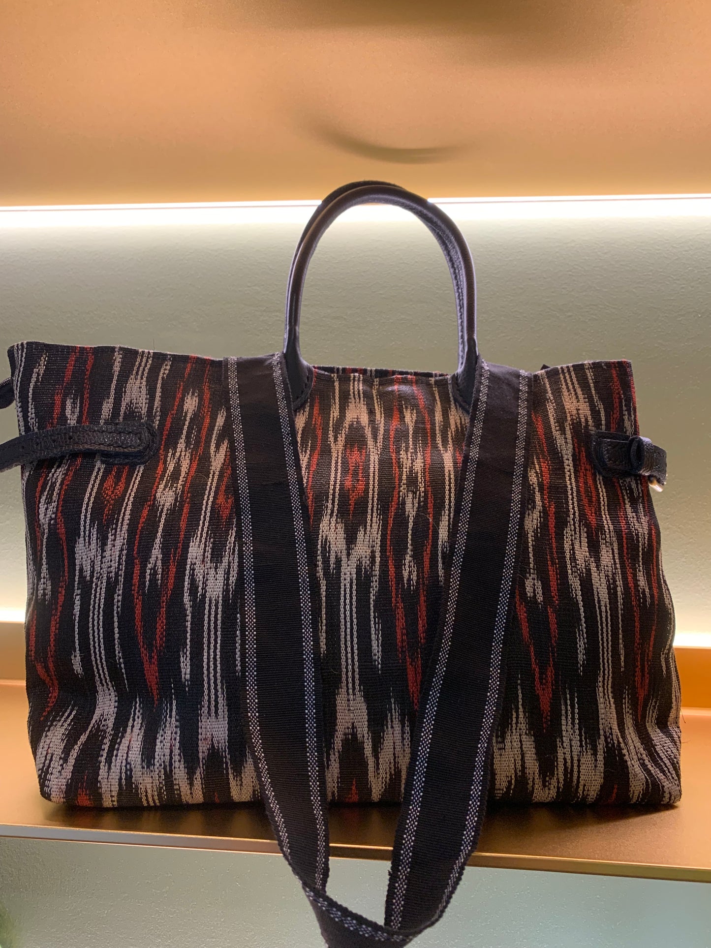 T’nalak Bag with Cow Leather Handle
