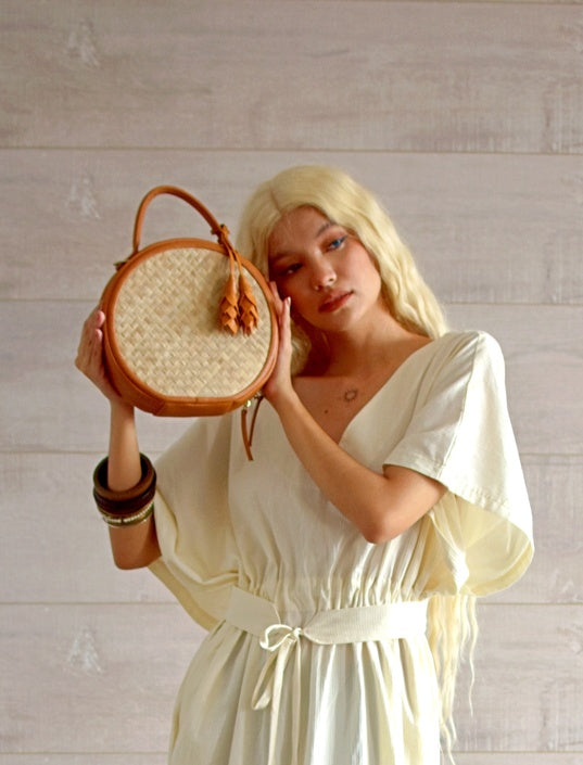 Luna Round Pandan Bag in Ginger