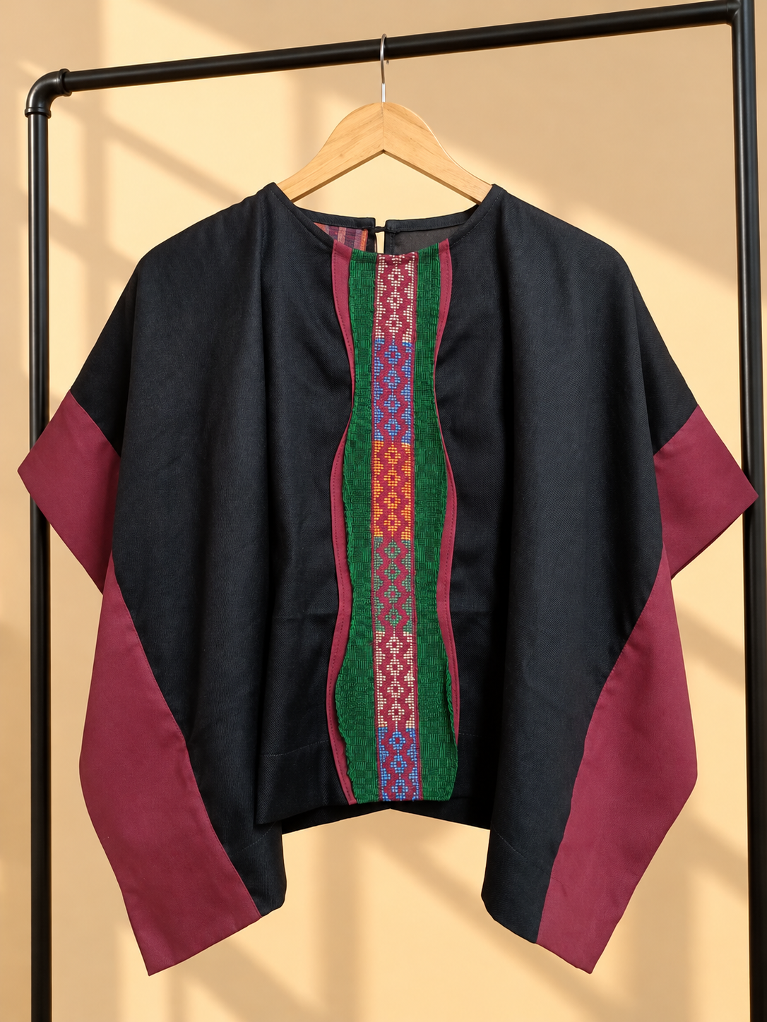BANAAG TOP IN BLACK MAROON WITH BINAKOL AND LANGKIT OF MARAWI