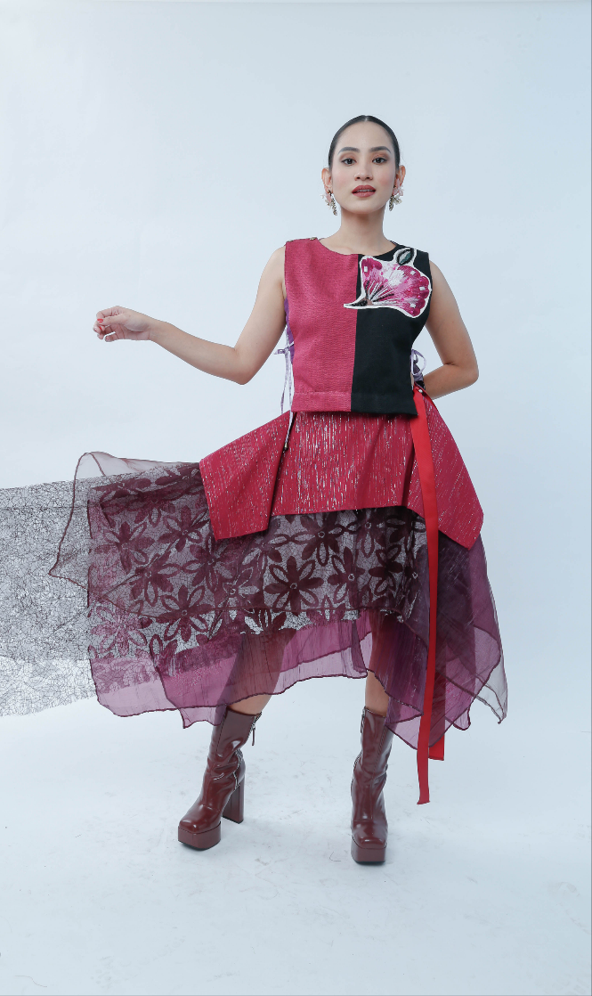 Freestyle Skirt Burgundy and Wine