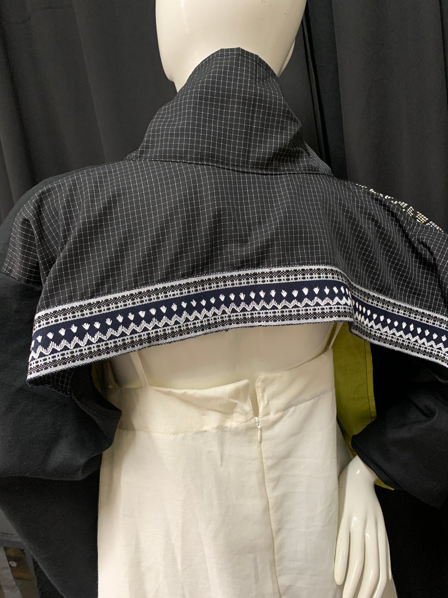 Pulmonia Backless Oversized Jacket in Black