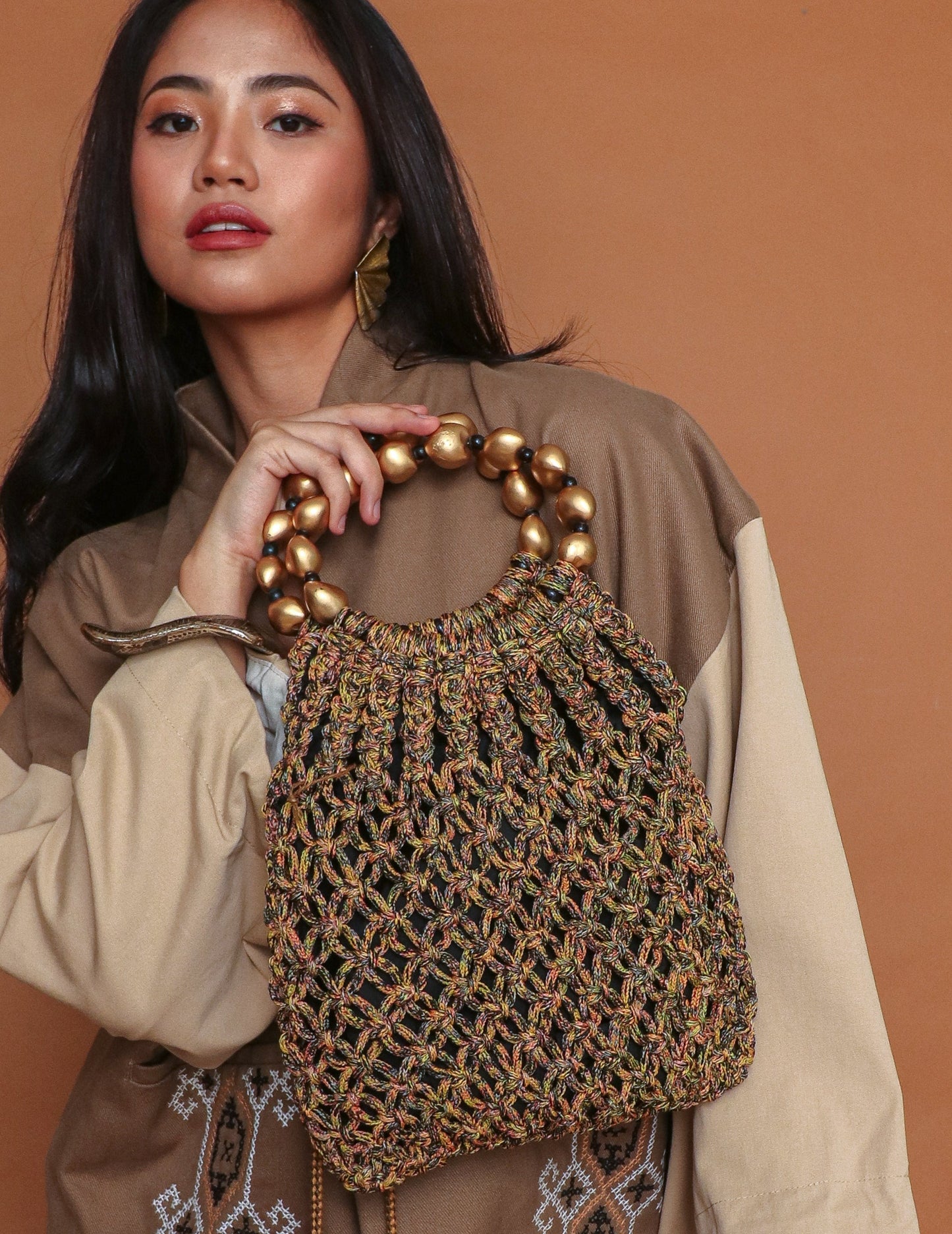 Lumbang Knitted Handbag in Multicolored Green