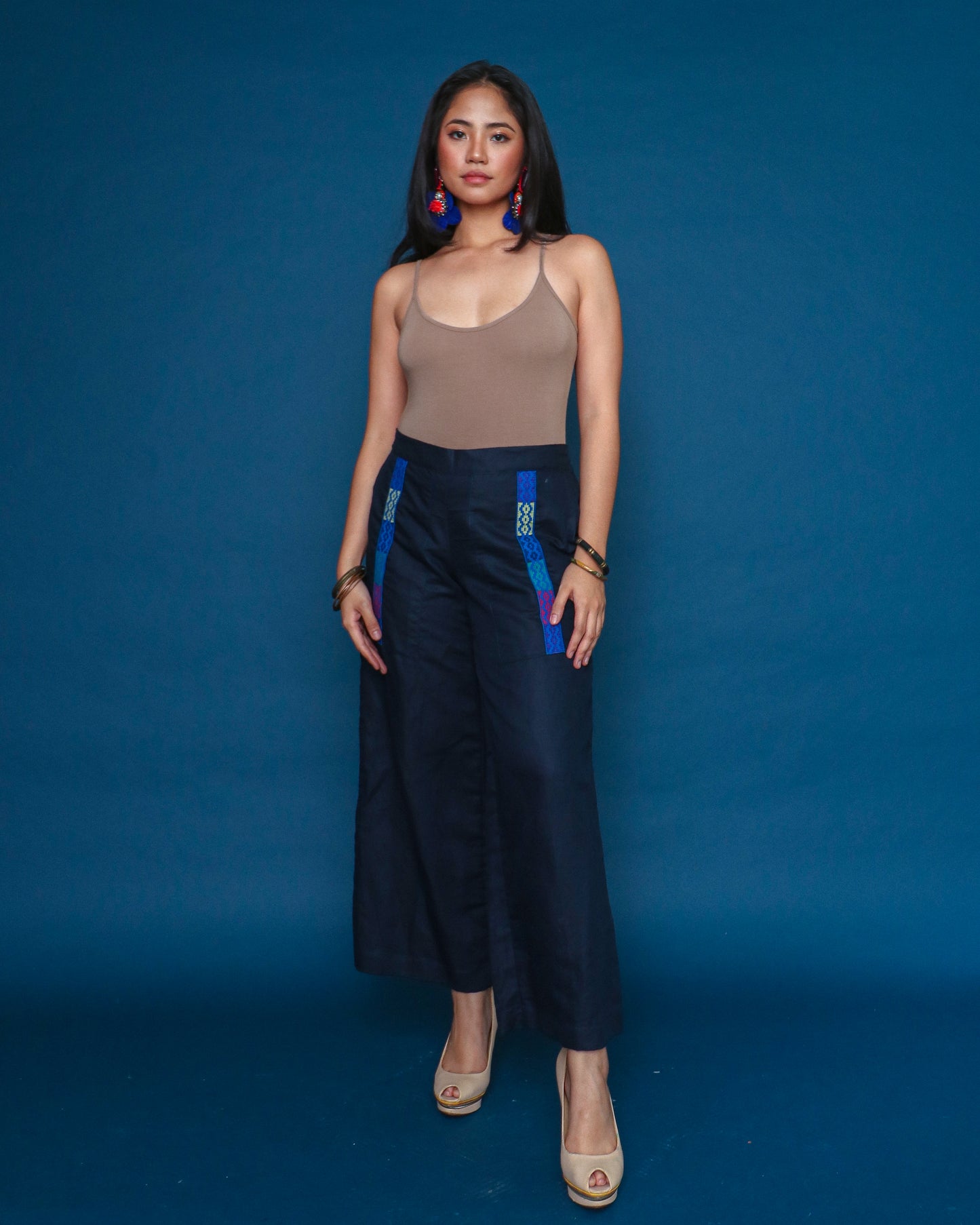 San Punta Blue Thin Linen Deep Pocket Pants with Pisyabit of Marawi