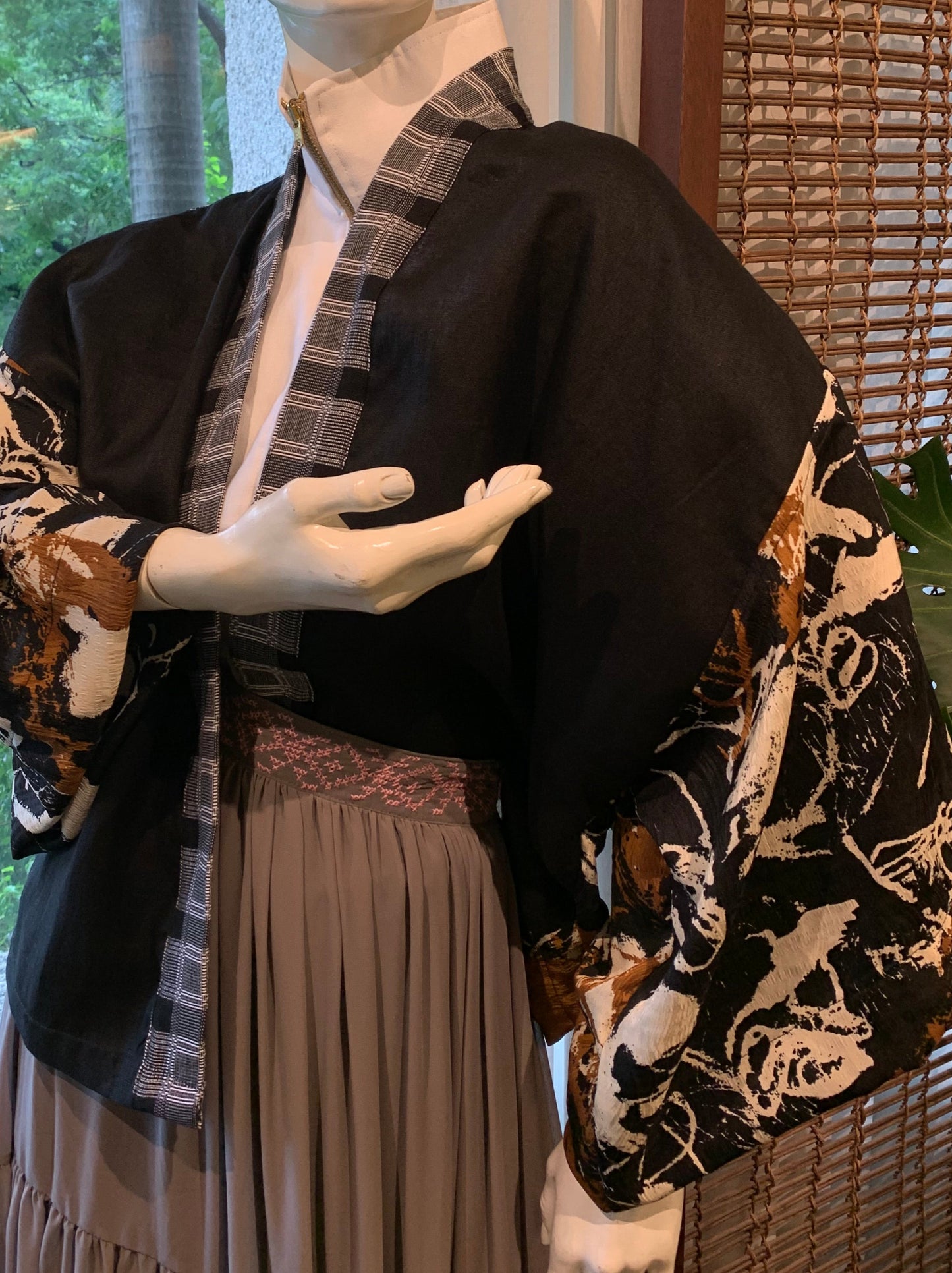 Black Pure Linen Samurai Poncho with Binakol Weave