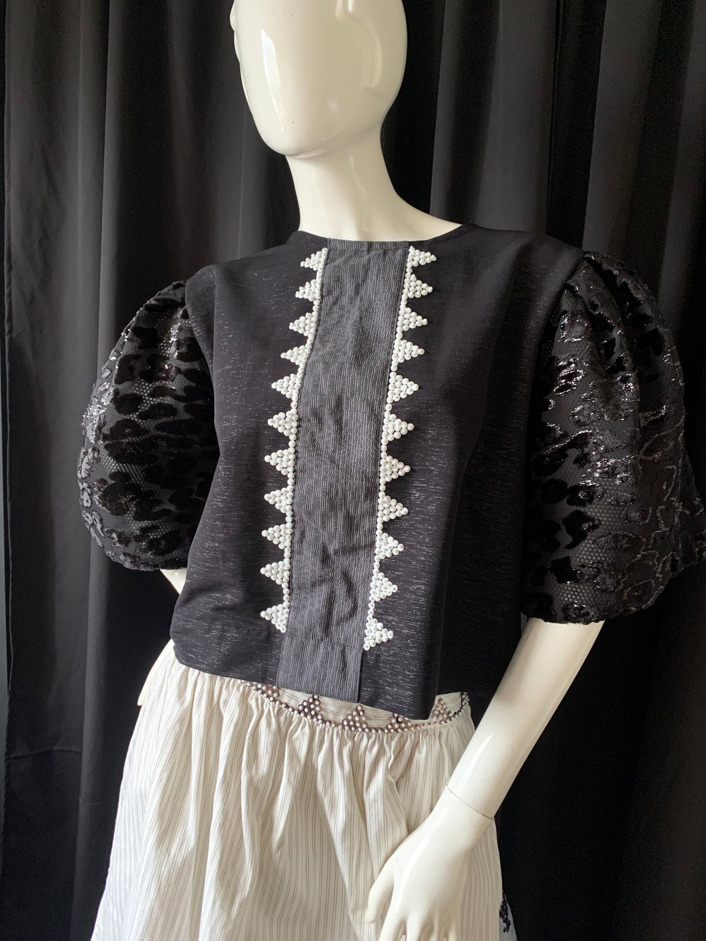 Blusang Itim in Silk Cocoon Sleeves