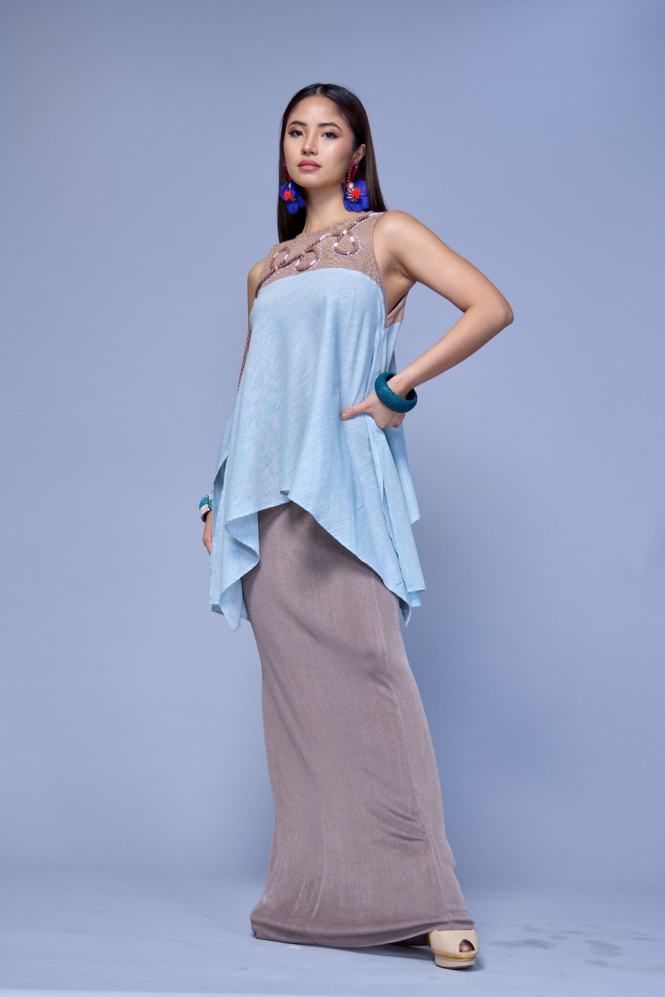 Kapit Kamay Free Flowing Top