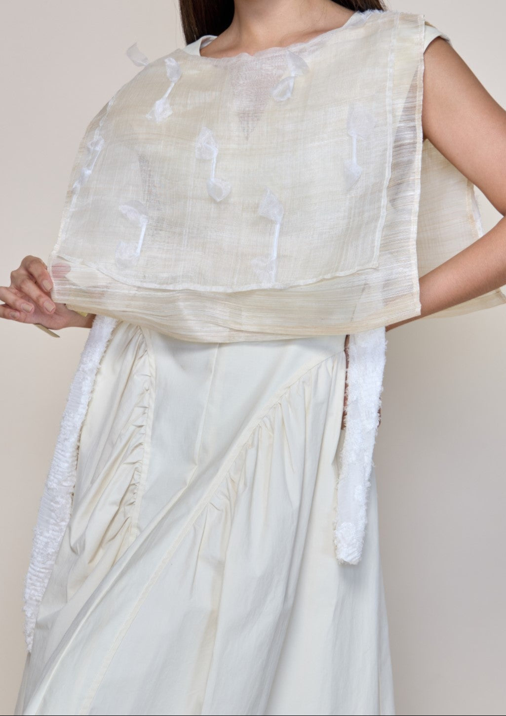 Piña Bib with White Lace and Pina Fabric of Aklan