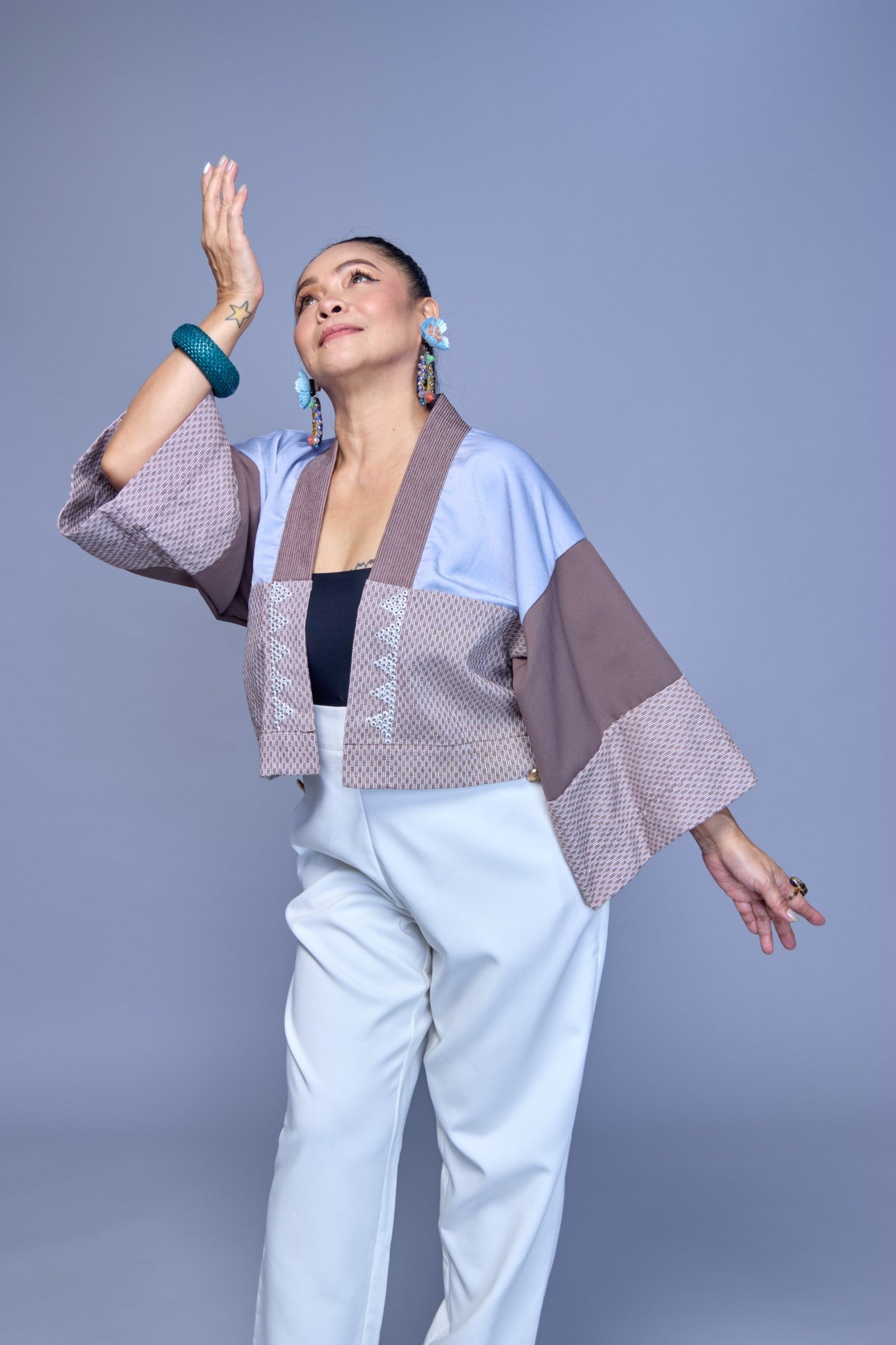 Powder Blue Crop Kimono in Brown Binakol