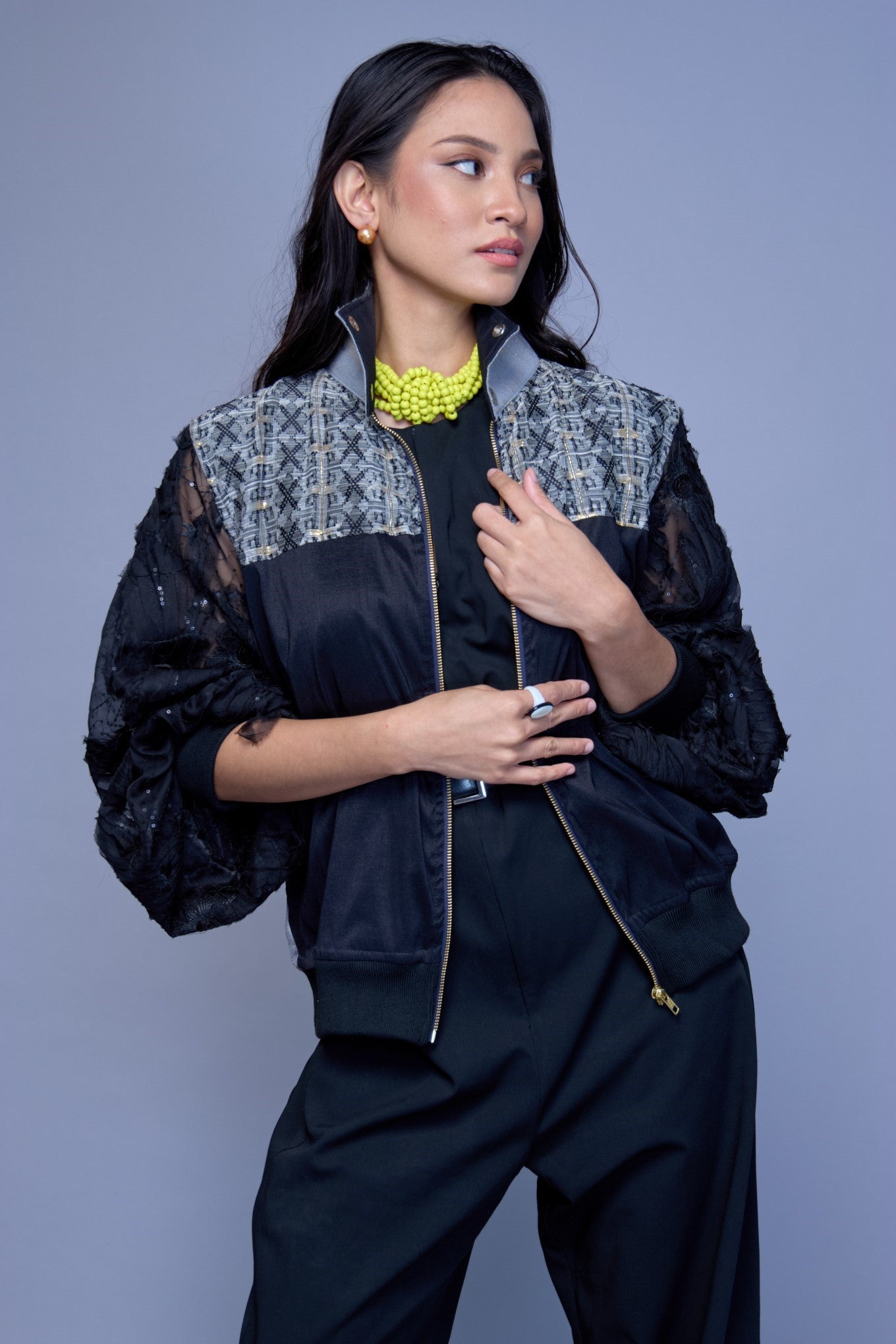 Liwanag sa Dilim Award Winning Suksuk Piña of Abra in Midnight Black
