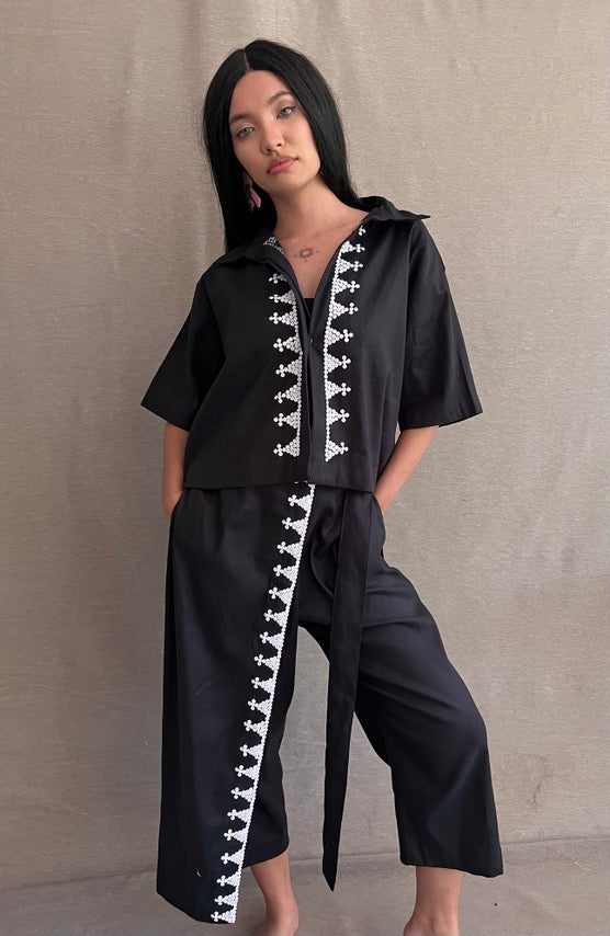 Black Lakwatsa Linen Coords with Hand Embroidery