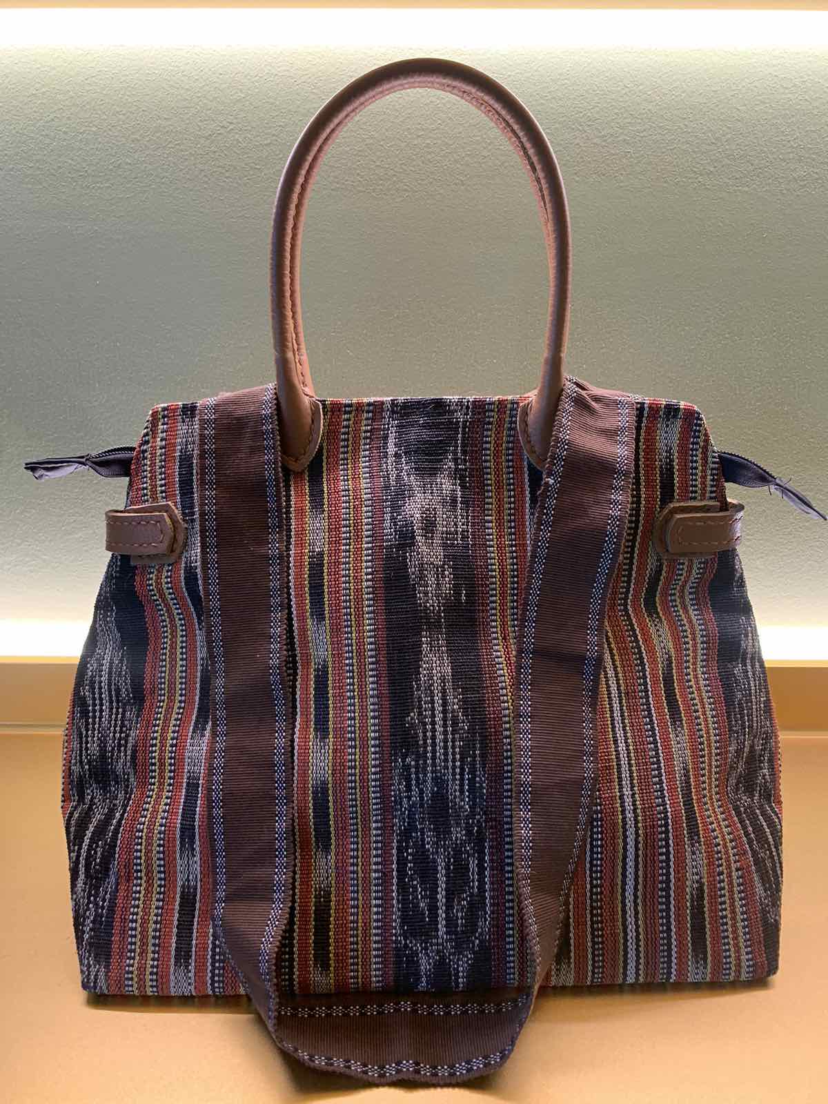 T’nalak Bag with Cow Leather Handle