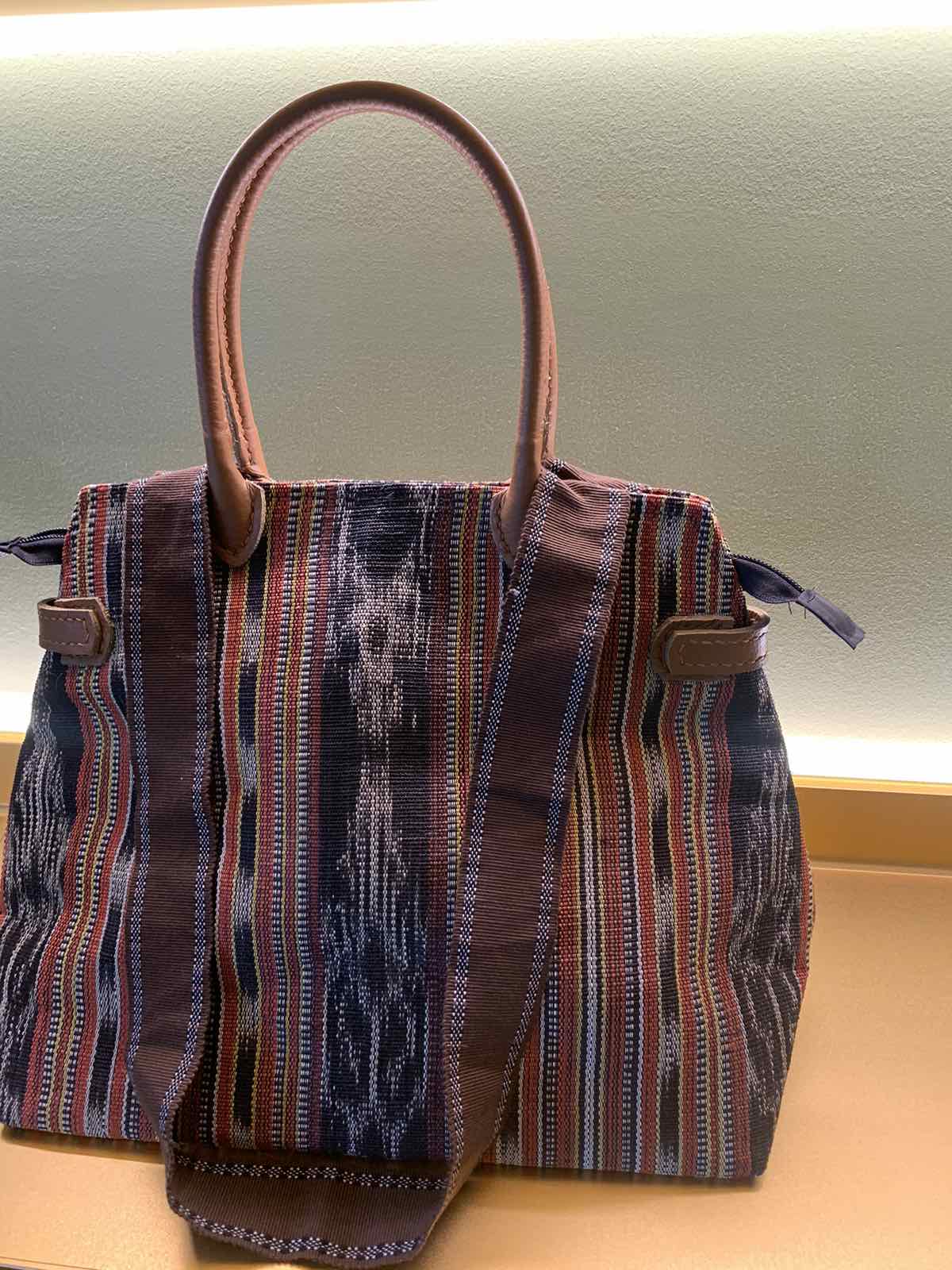 T’nalak Bag with Cow Leather Handle