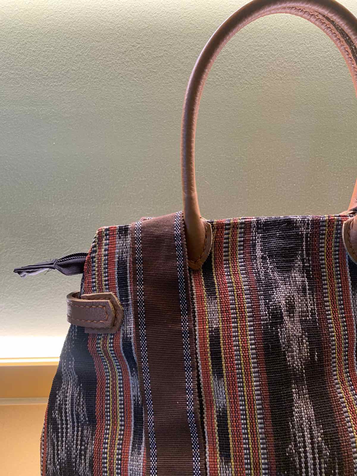 T’nalak Bag with Cow Leather Handle