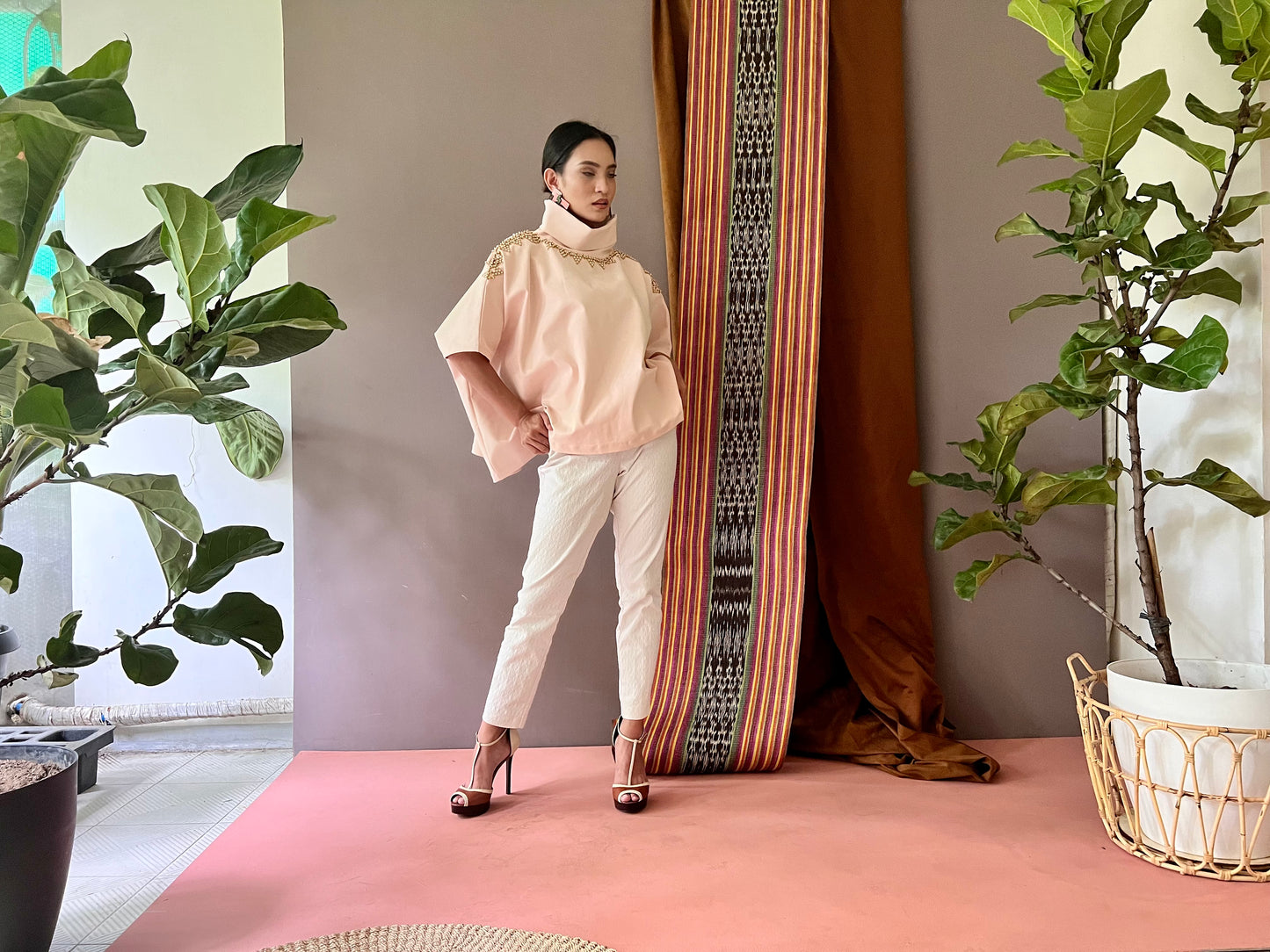 Pink Pearl Turtleneck Square Premium Top