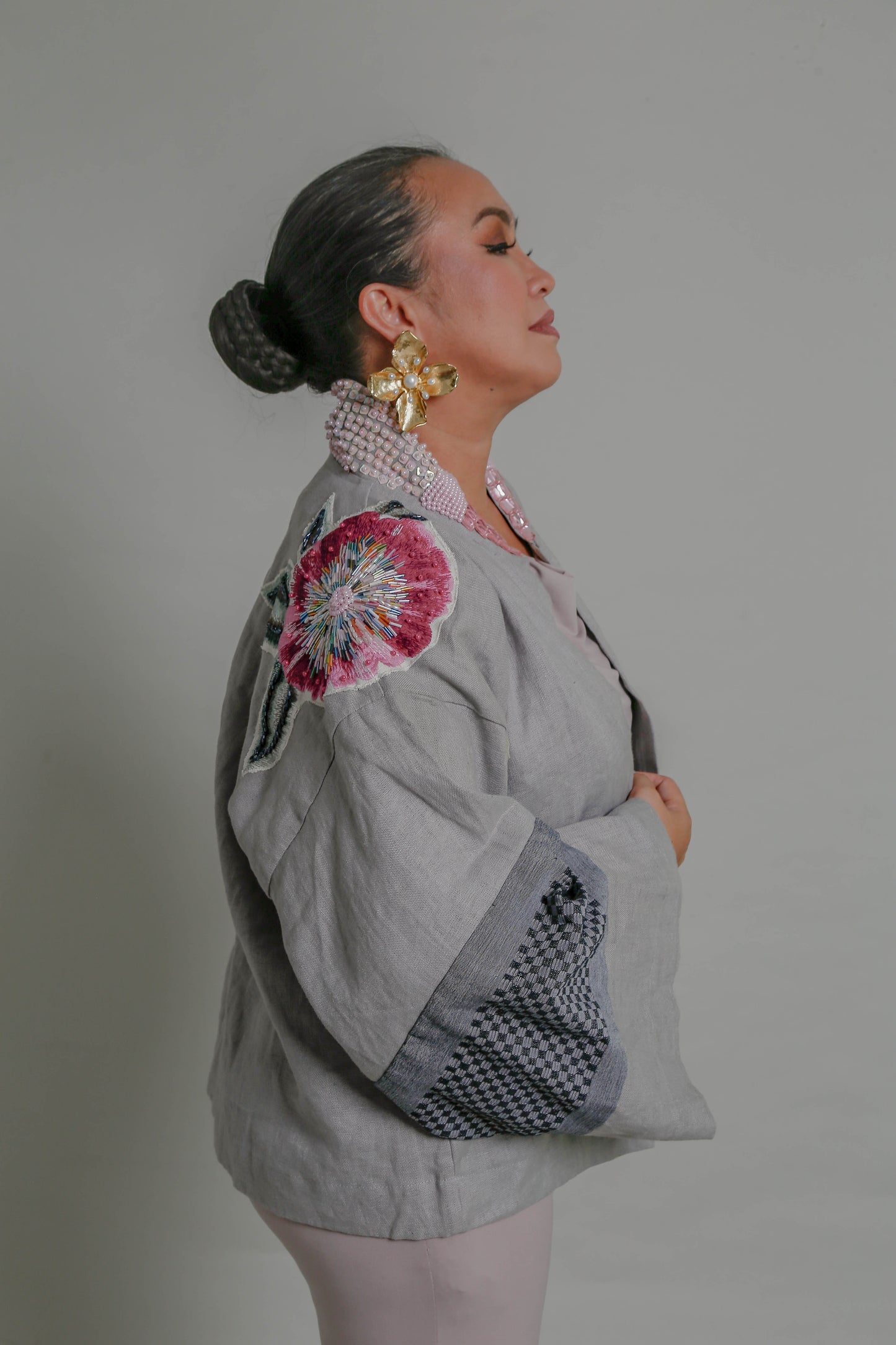 Itinakda Detailed Collar and Back with Hand Embroidery in Grey