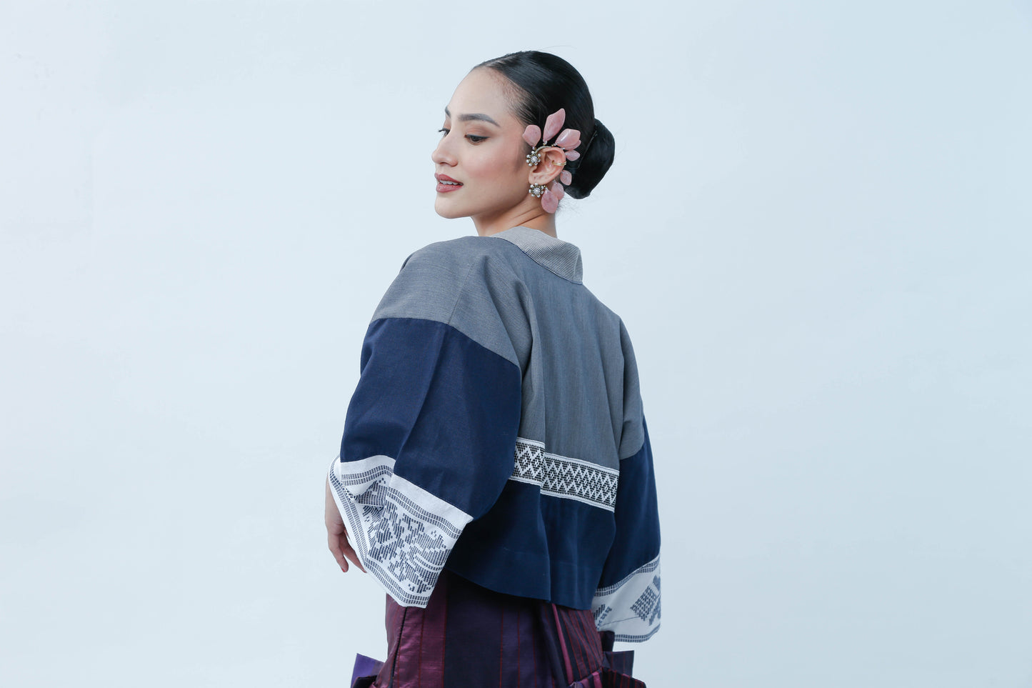 Crop Kimono with Cotton Inaul