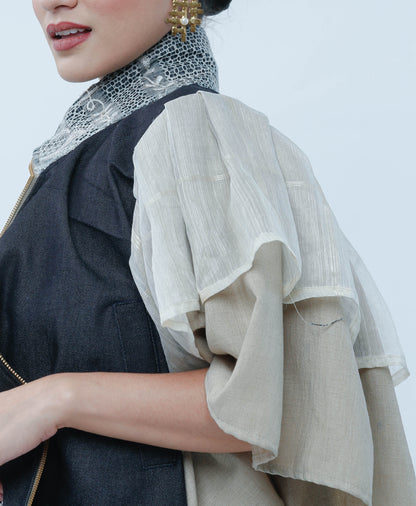 Gantimpala in Black with Piña Calado Collar