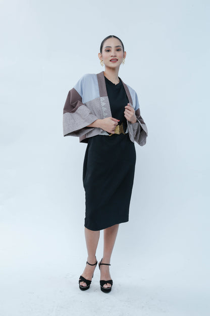 Crop Kimono in Powder Blue