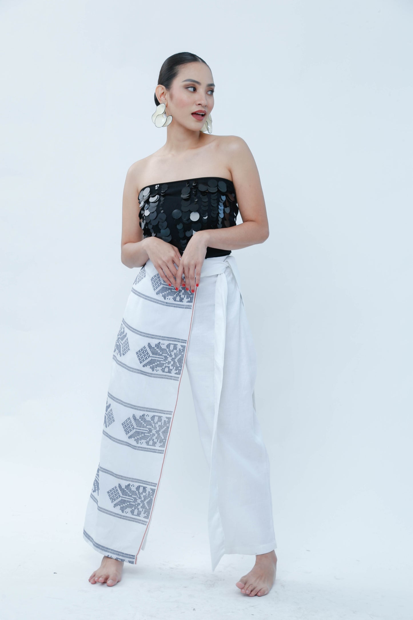 Kinabuhi Pants in White Linen with Cotton Inaul