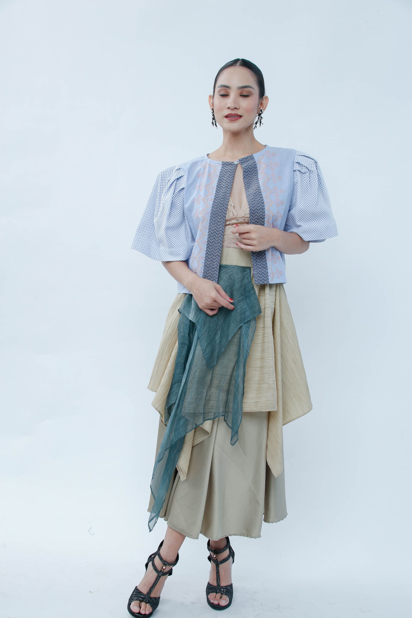 Alon Top with Nesif Embroidery