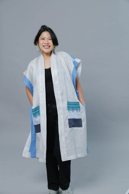 Glamorosa Poncho in Blue White Linen