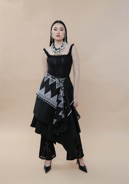 FREESTYLE SKIRT IN BLACK SILVER INAUL