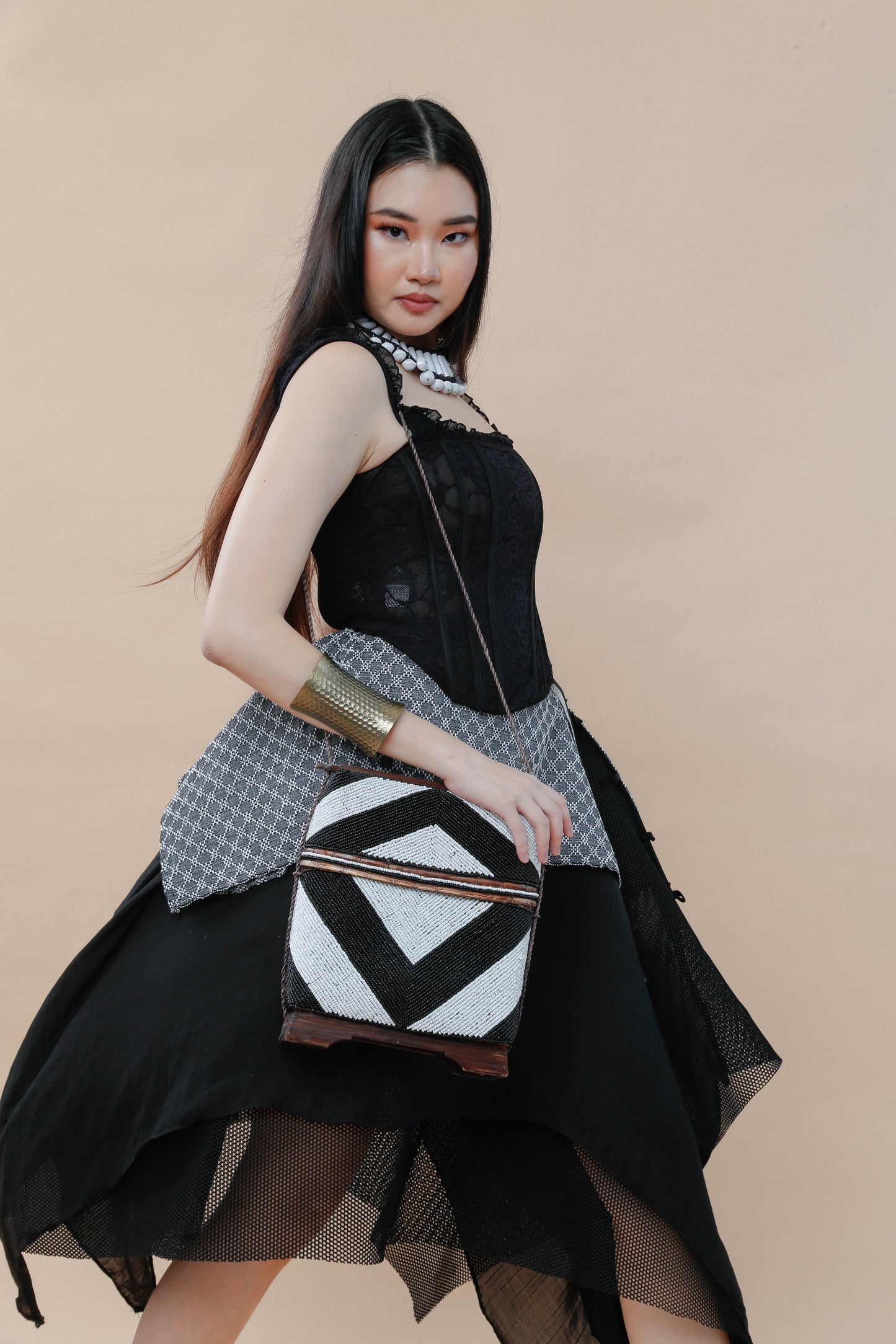 Detalye Fully Beaded Palawan Bamboo Bag