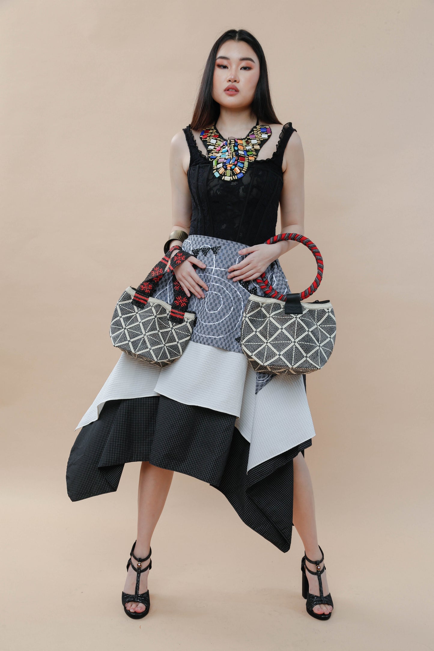 Detalye Bucket Bag with Intricate Bead and Basket Works by the Mangyan Tribe