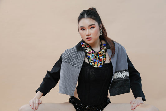 Pulmonya Jacket (Backless Jacket) In Black