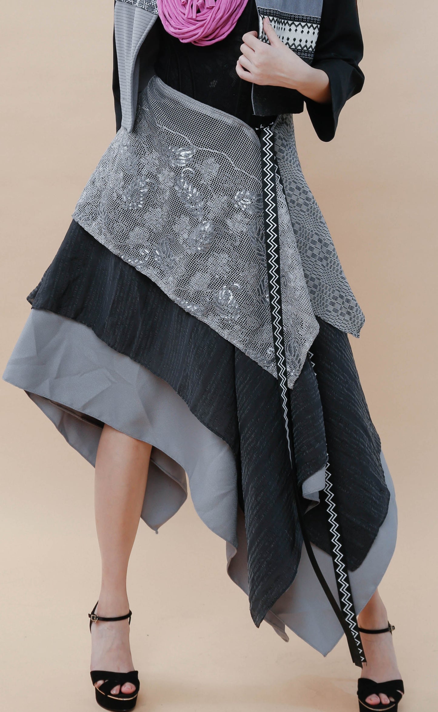 Freestyle Skirt in Black Grey Lace with Binakol Weave Ny