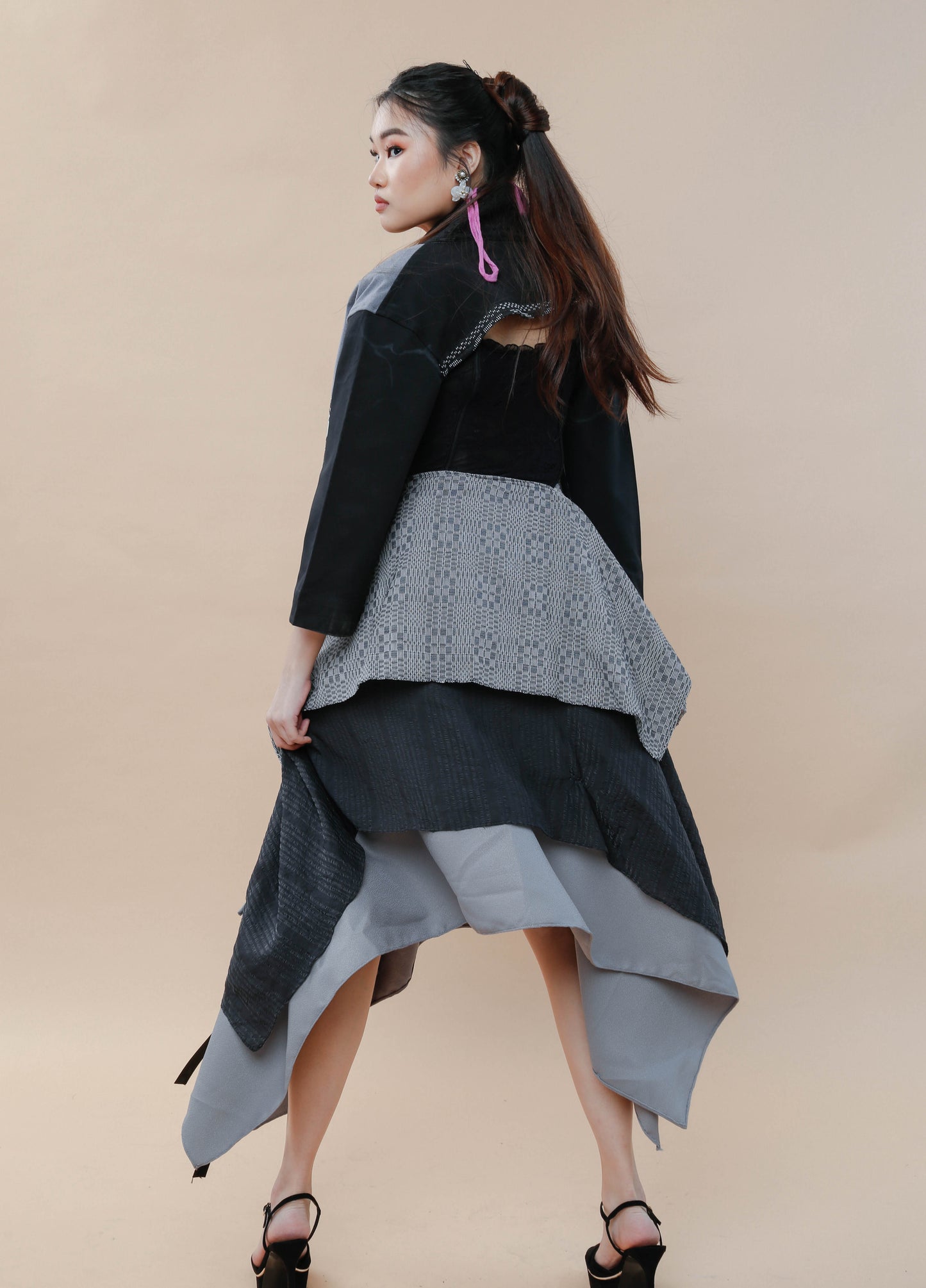 Freestyle Skirt in Black Grey Lace with Binakol Weave Ny
