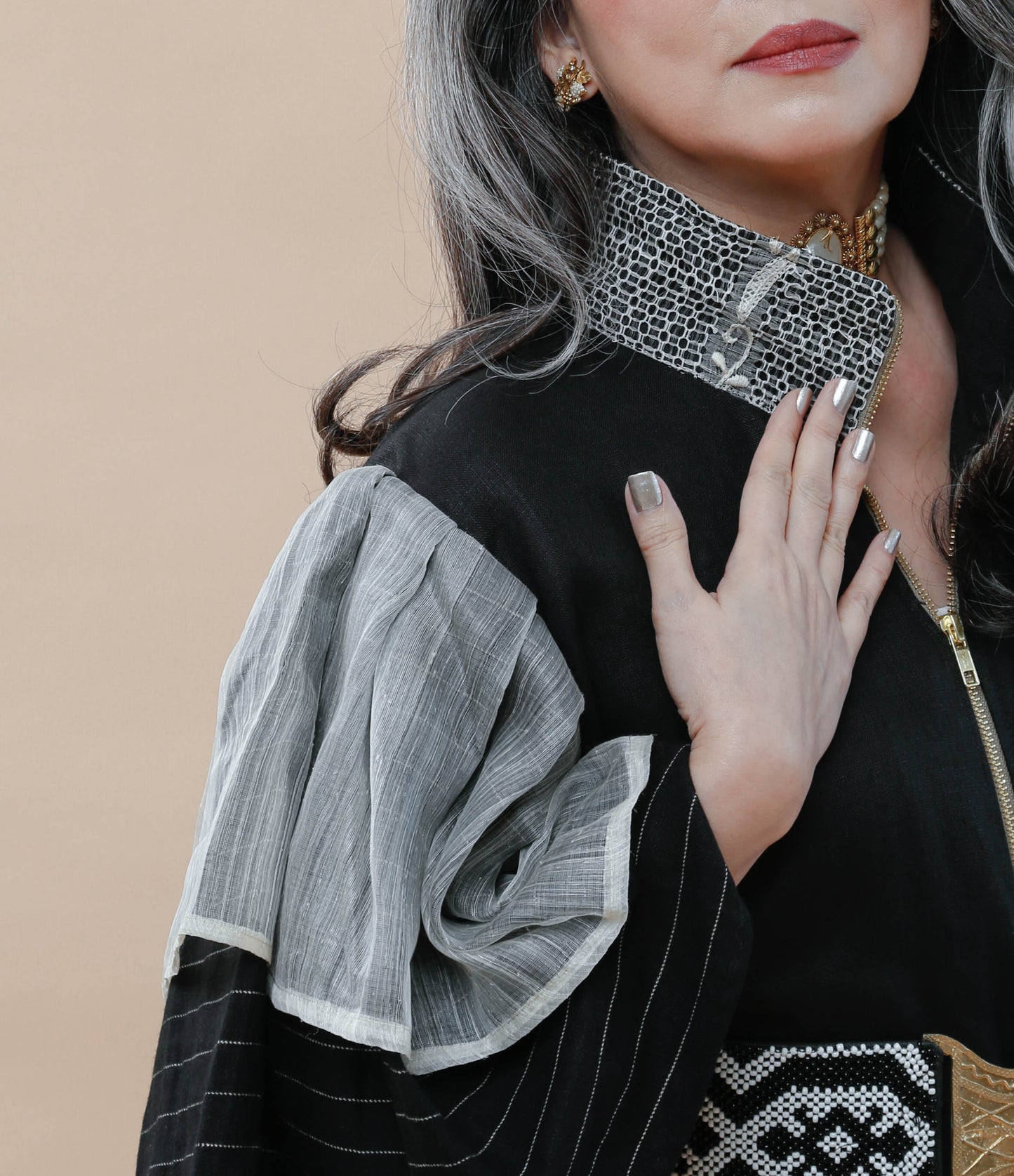 Gantimpala Black Pure Linen in Piña Calado of Lumban