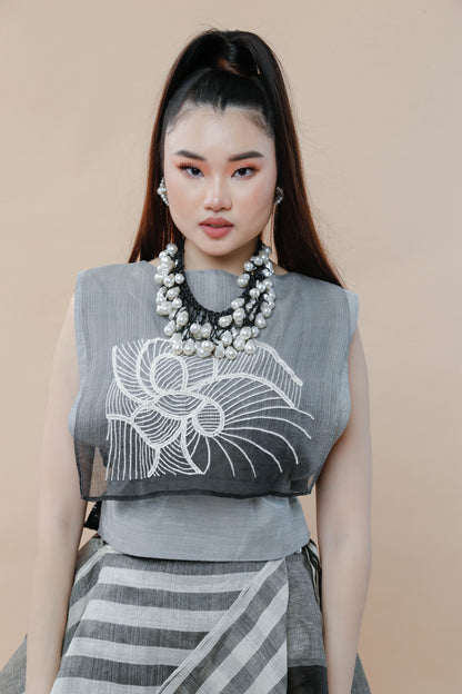 Panalo Black Piña Bib