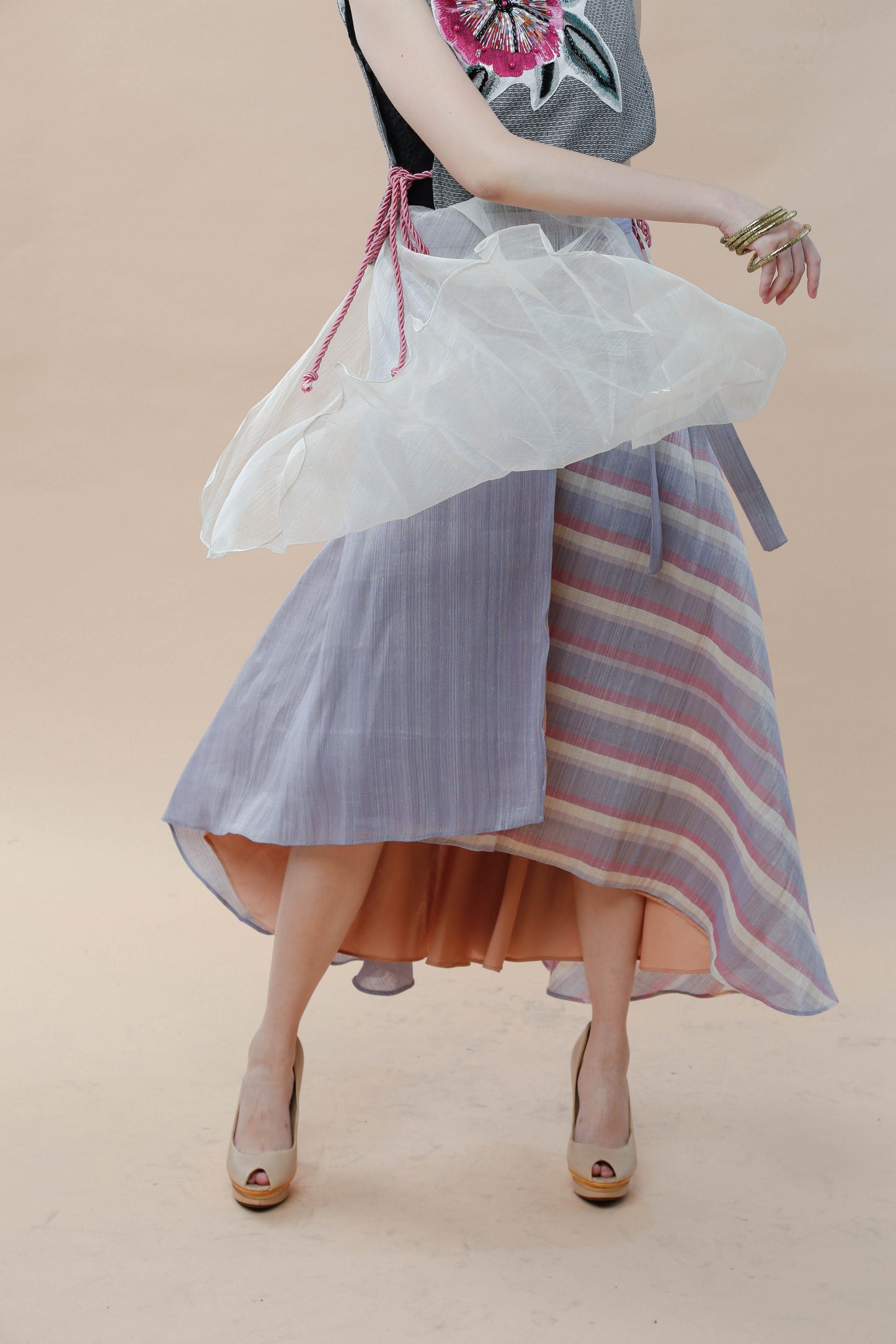 Reversible Multi Angle Wrap Skirt in Abaca and Piña