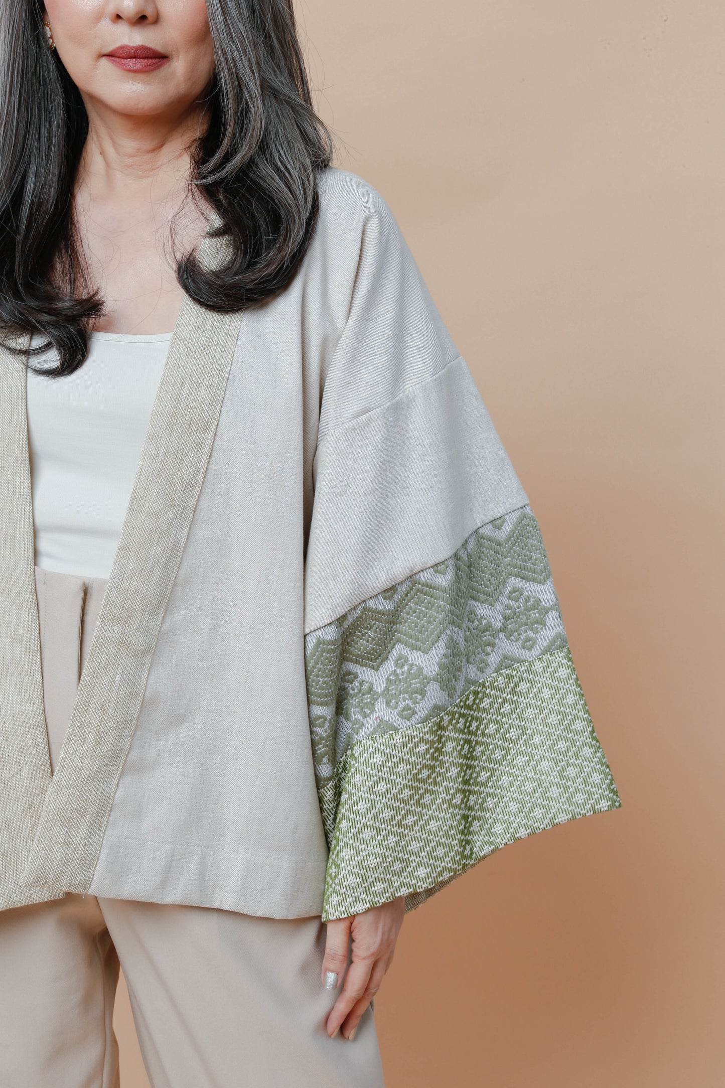 Gabing Mapayapa in Oatmeal Linen with Inabel
