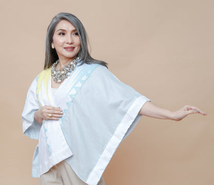 Heritage Poncho in Linen with Tatsulok Hablon