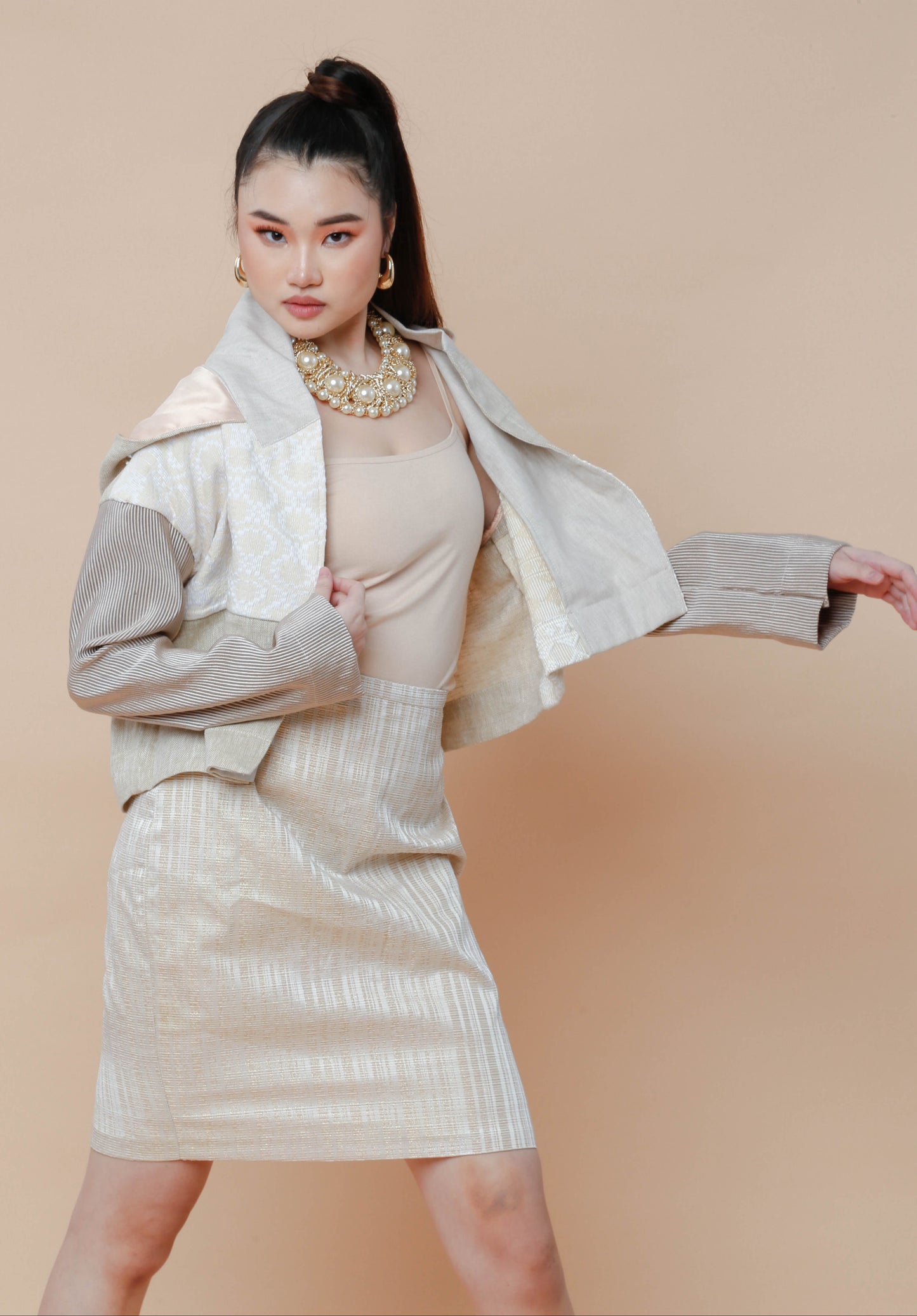 Hoodie Jacket in Earth Inabel Weave
