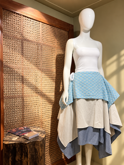 KABOGERA SKIRT IN LIGHT BLUE WITH KUNDIMAN TOPPINGS