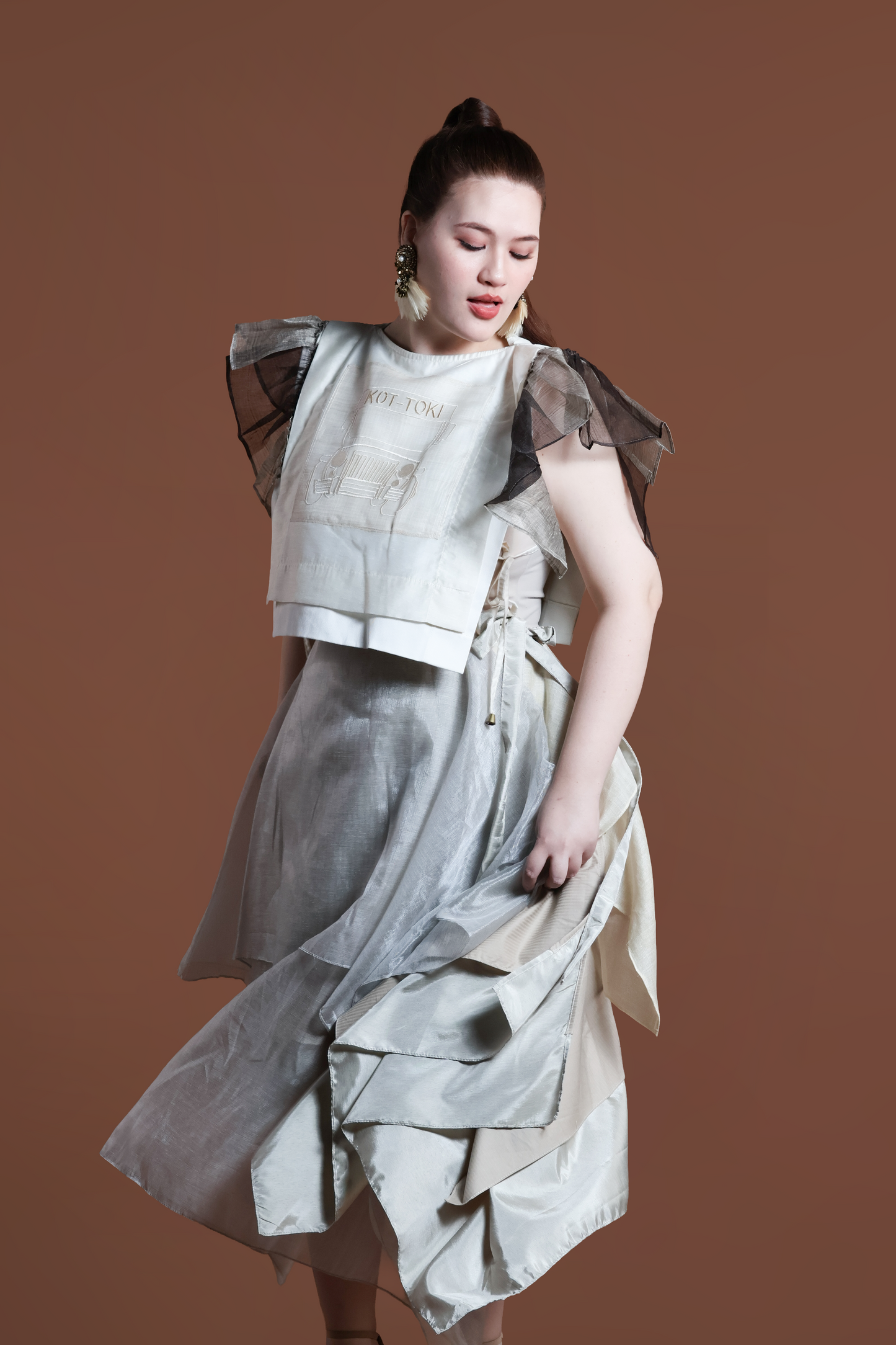 IKOT-TOKI BARONG BIB