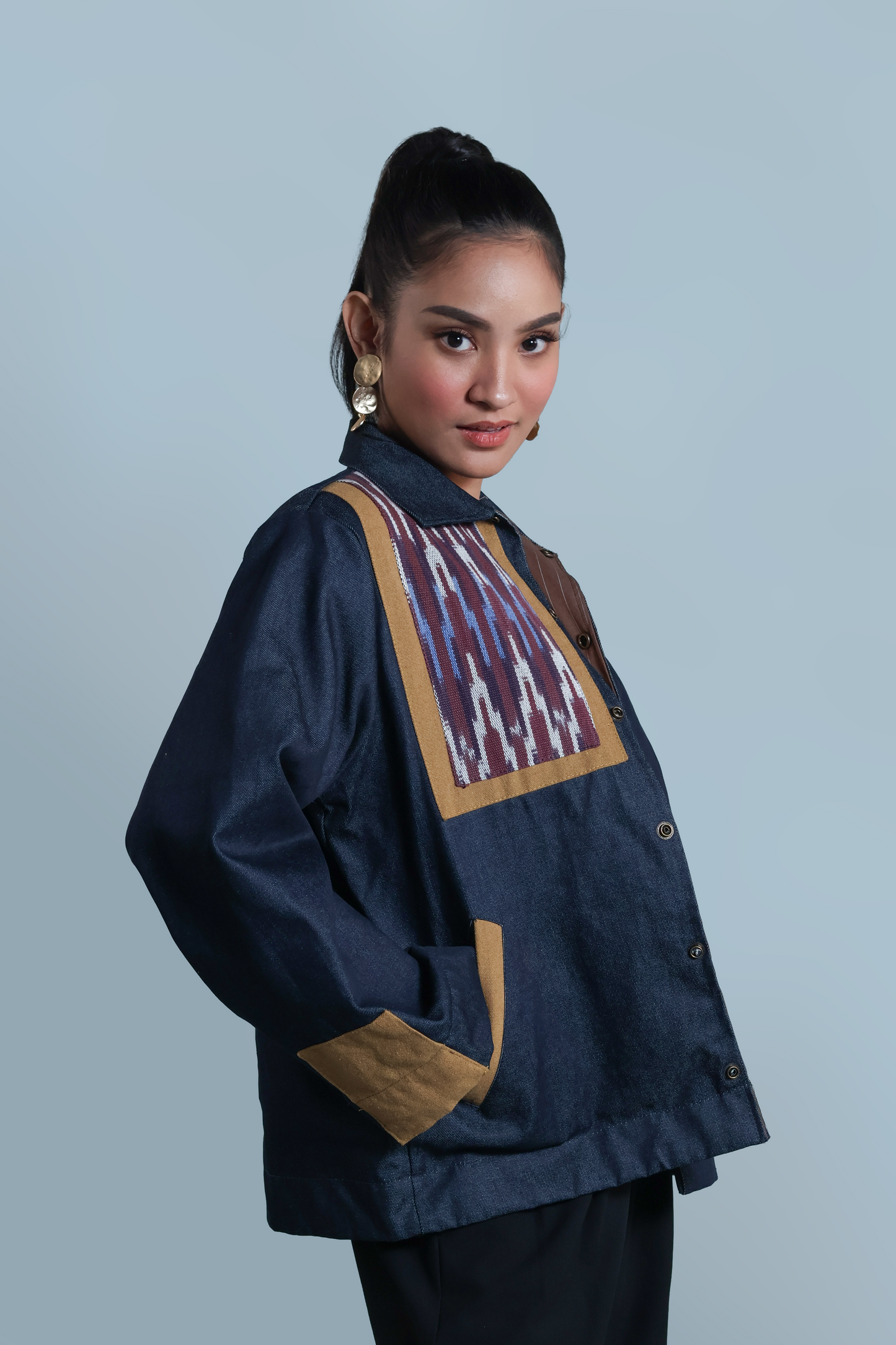 MAGINOO UNISEX JACKET IN DENIM AND IKAT OF THE NORTH