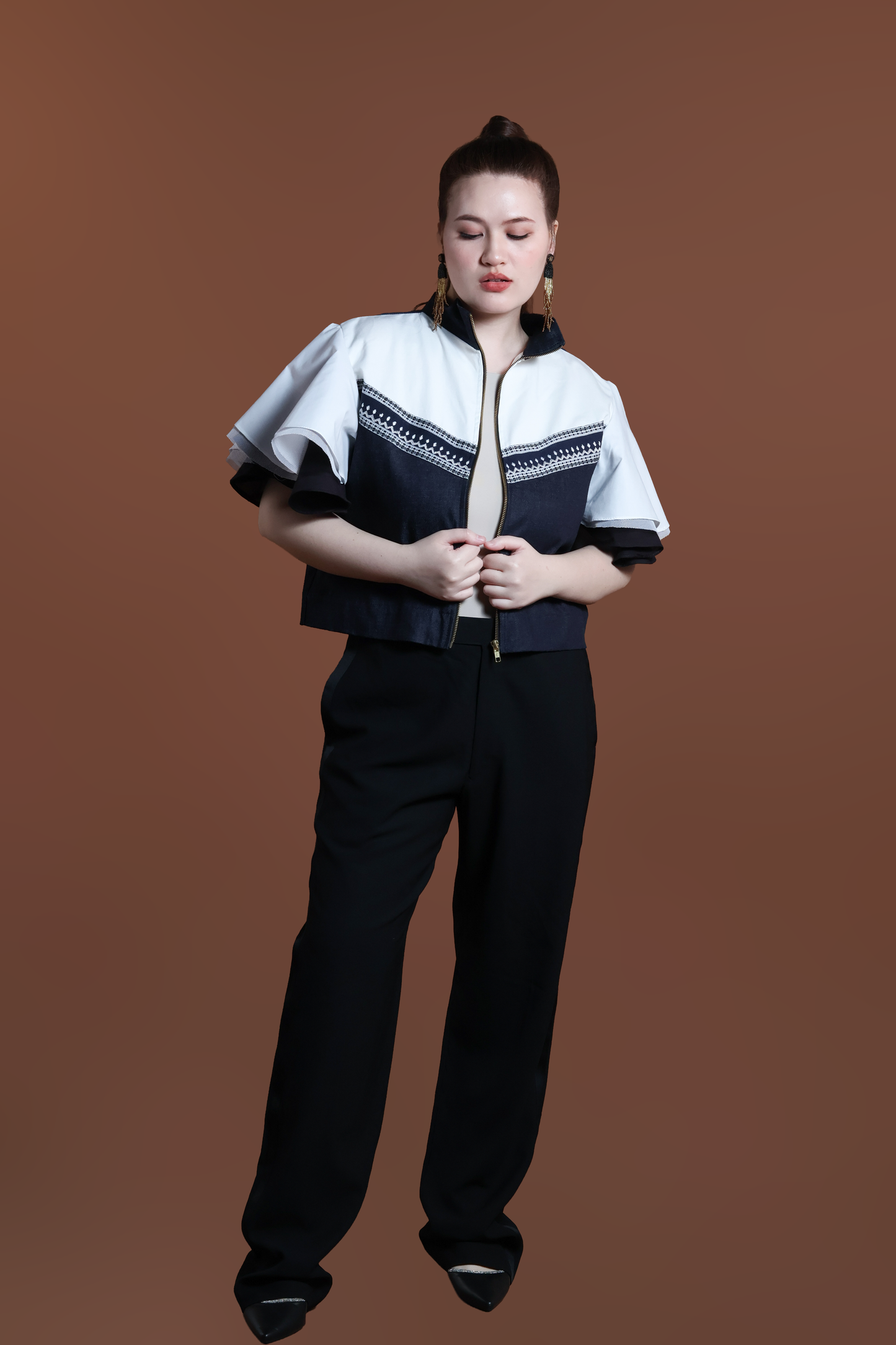 LIPAD JACKET WITH MALANDI SLEEVES IN DENIM AND SUKSUK PIÑA WEAVE