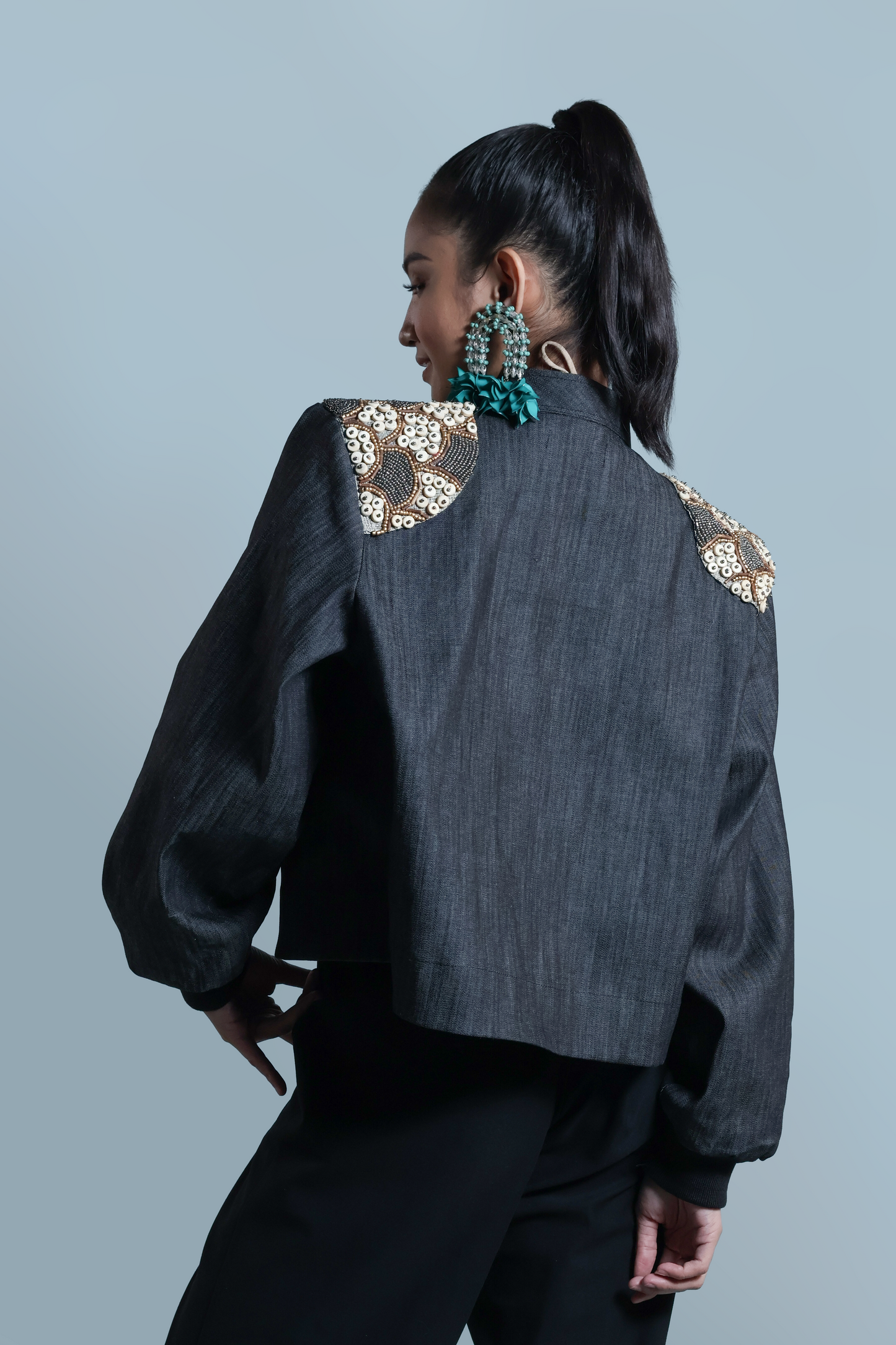 NAG-IISA WALANG KATULAD STATEMENT JACKET