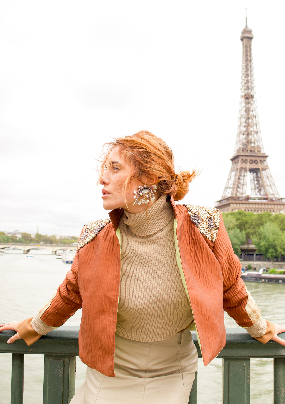 STAMENT JACKET IN BURNT ORANGE