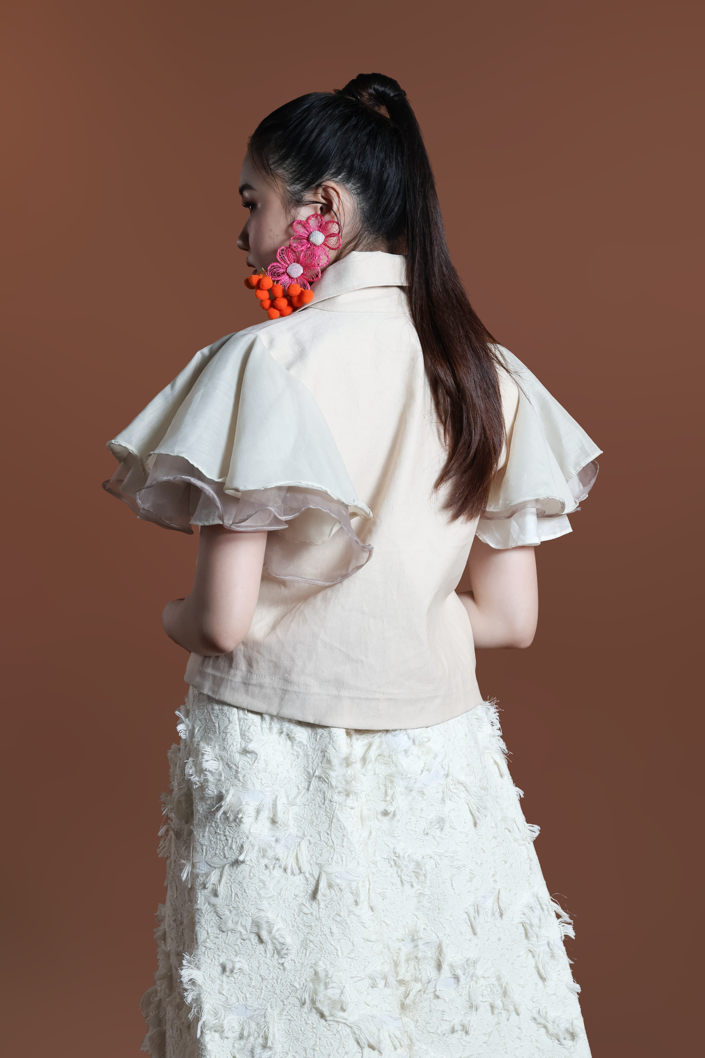 LIPAD JACKET WITH MALANDI SLEEVES IN CREAM AND RARE ABACA WEAVE