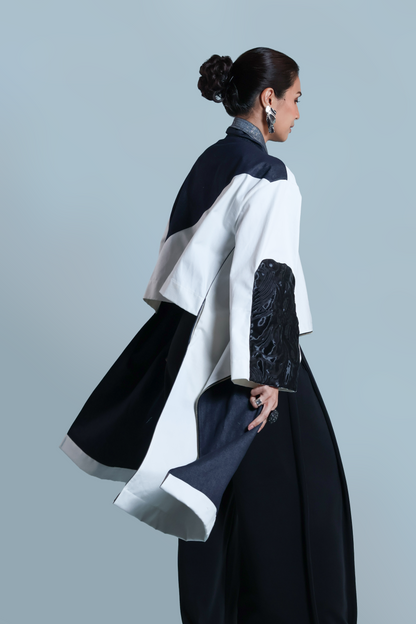 KALOKA STATEMENT JACKET, HIGH FRONT, LOW BACK